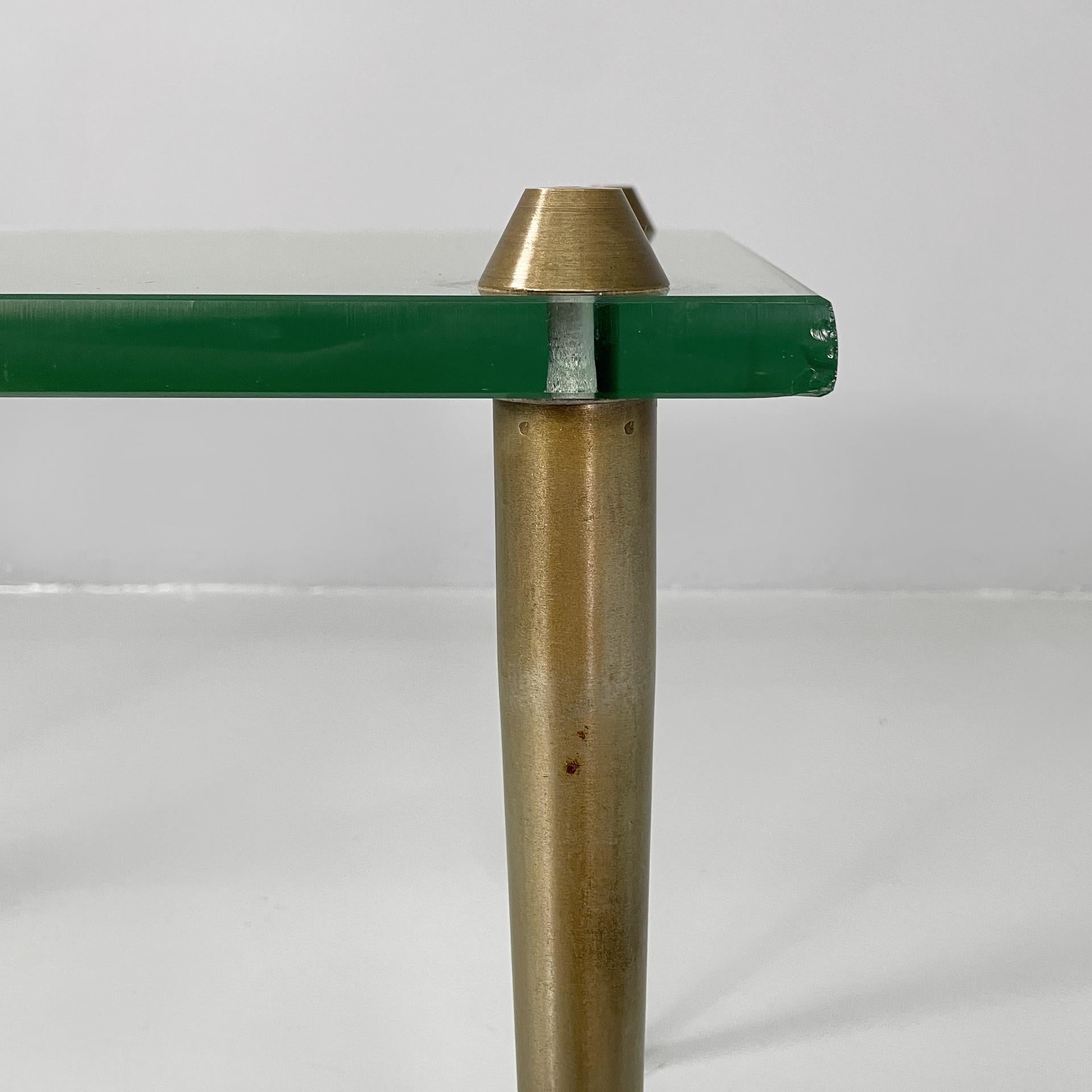 Italian mid-century modern rectangular coffe table in glass and brass, 1950s In Fair Condition For Sale In MIlano, IT