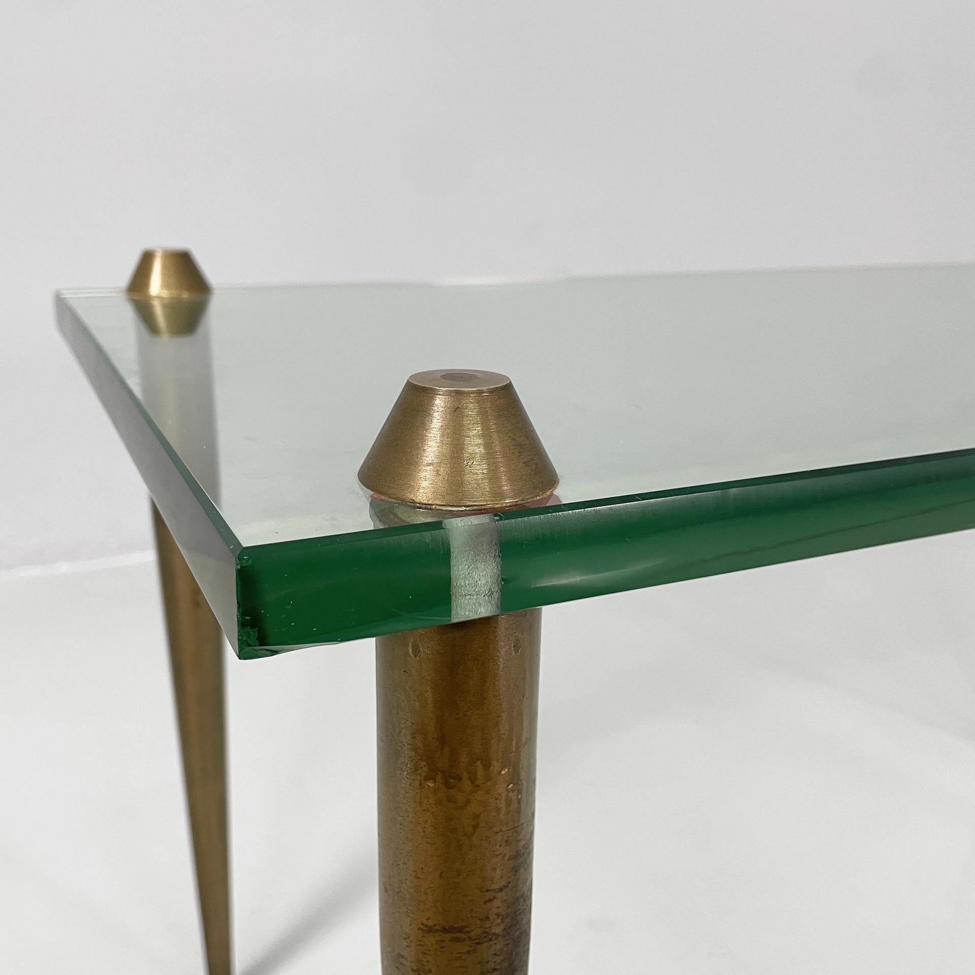 Brass Italian mid-century modern rectangular coffe table in glass and brass, 1950s For Sale