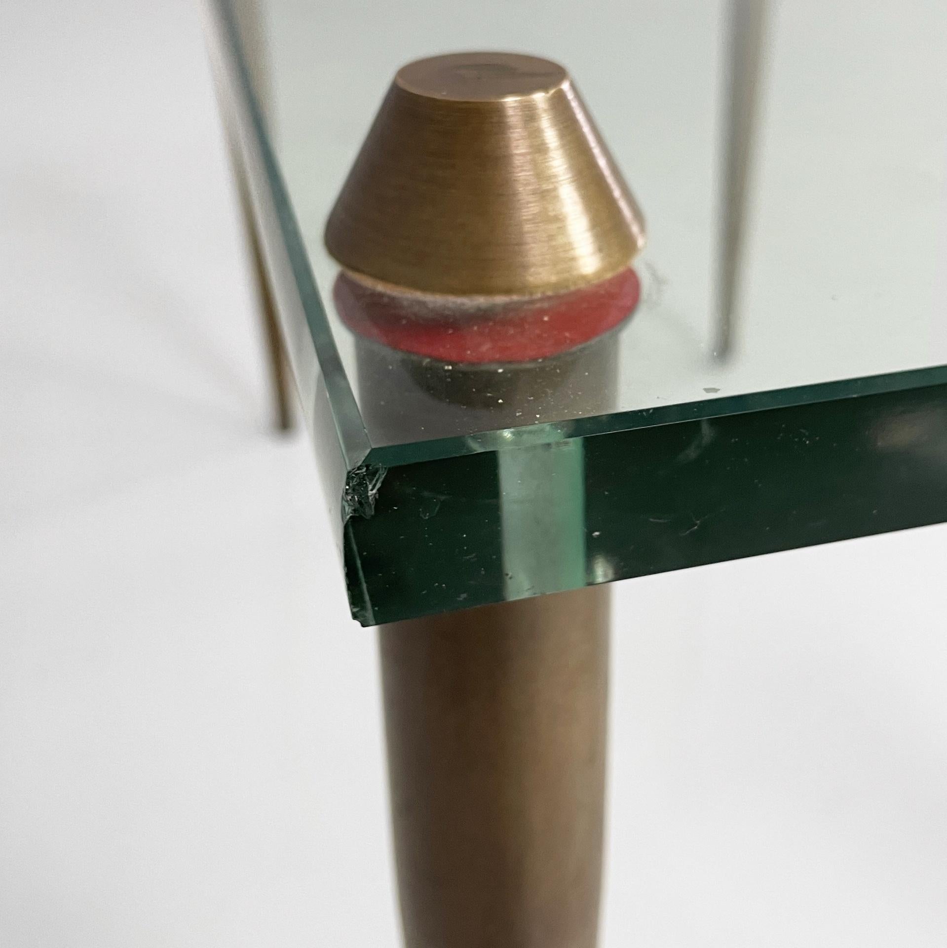 Italian mid-century modern rectangular coffe table in glass and brass, 1950s For Sale 1