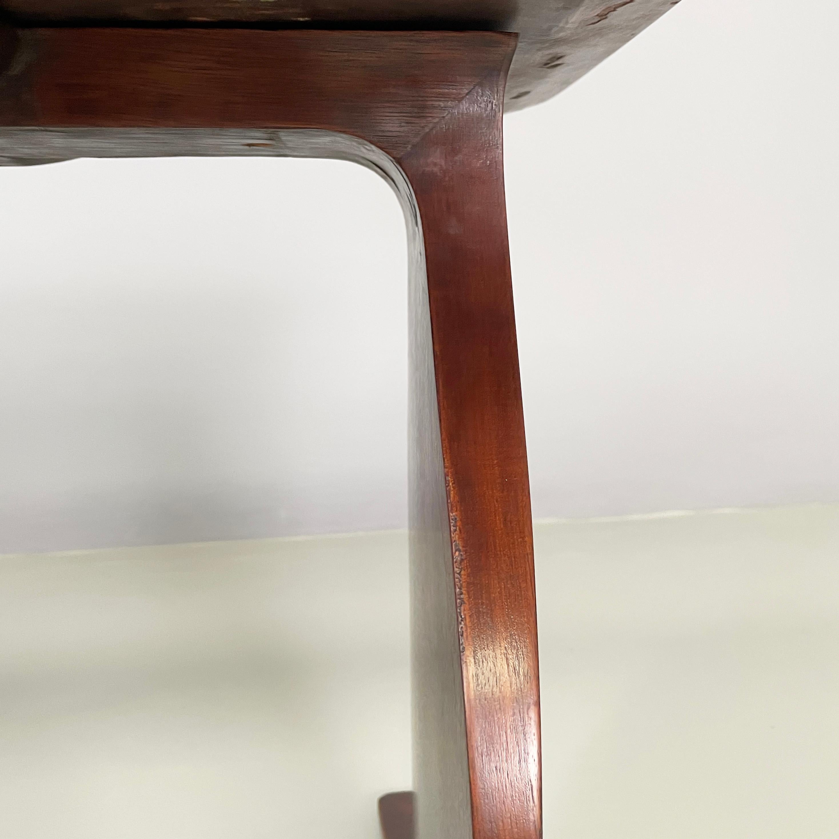 Italian mid-century modern rectangular coffee table in wood, 1950s For Sale 5