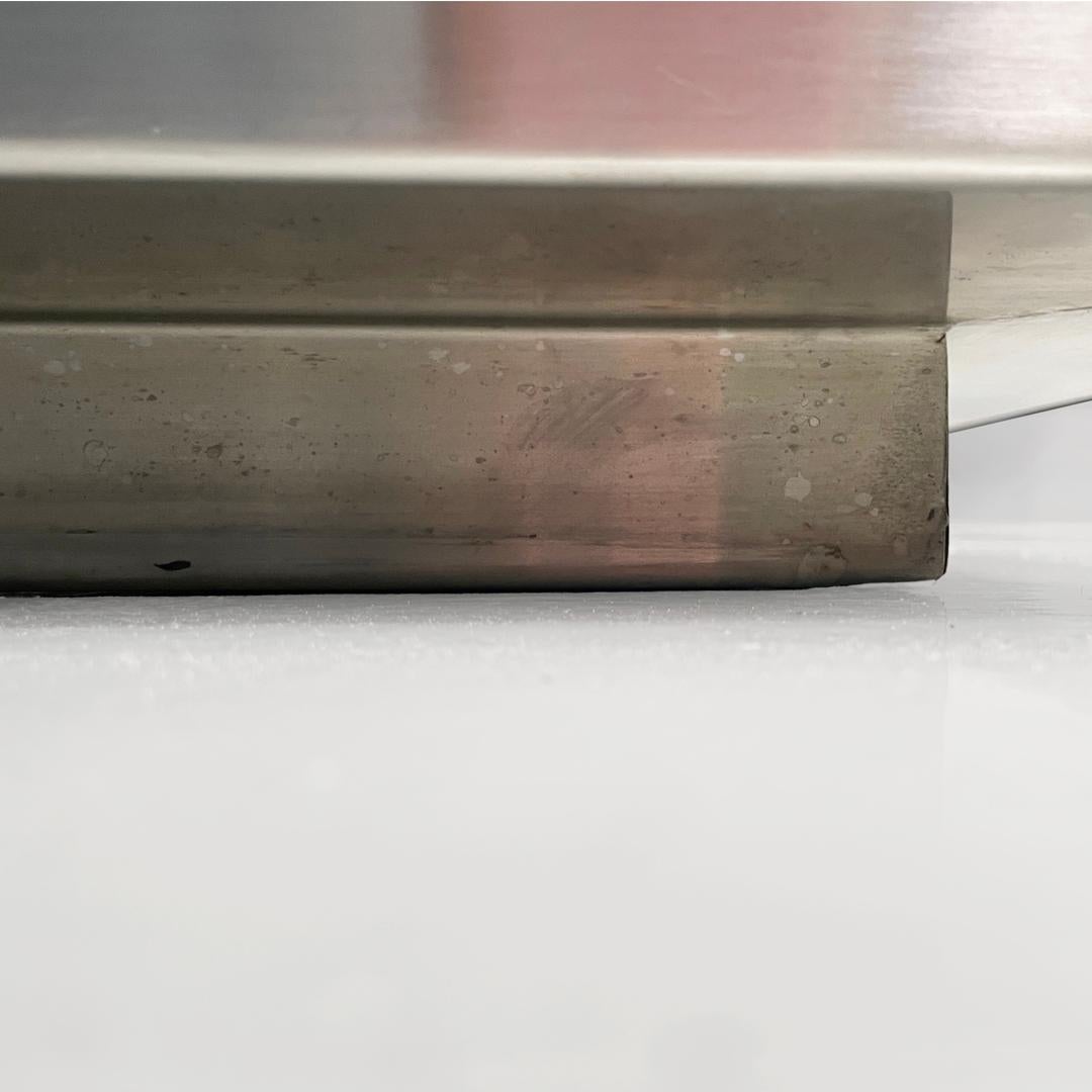 Italian mid-century modern rectangular metal coffee table, 1970s en vente 4