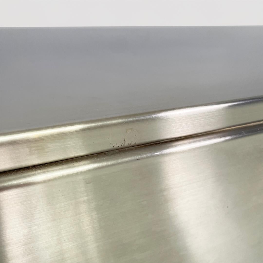 Italian mid-century modern rectangular metal coffee table, 1970s en vente 7