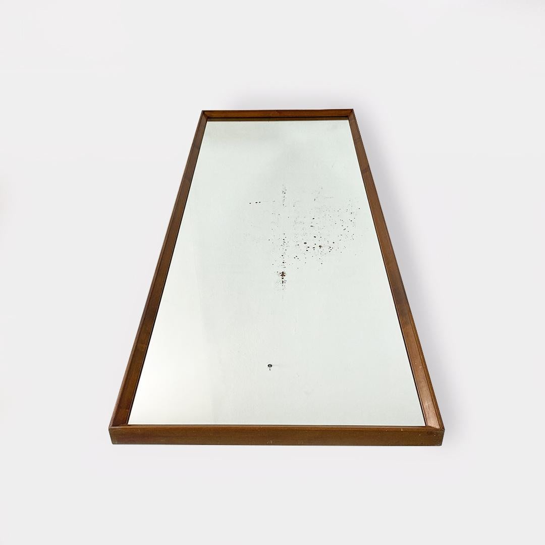 Italian Mid-Century Modern Rectangular Wood Frame Wall Mirror, 1960s In Good Condition For Sale In MIlano, IT
