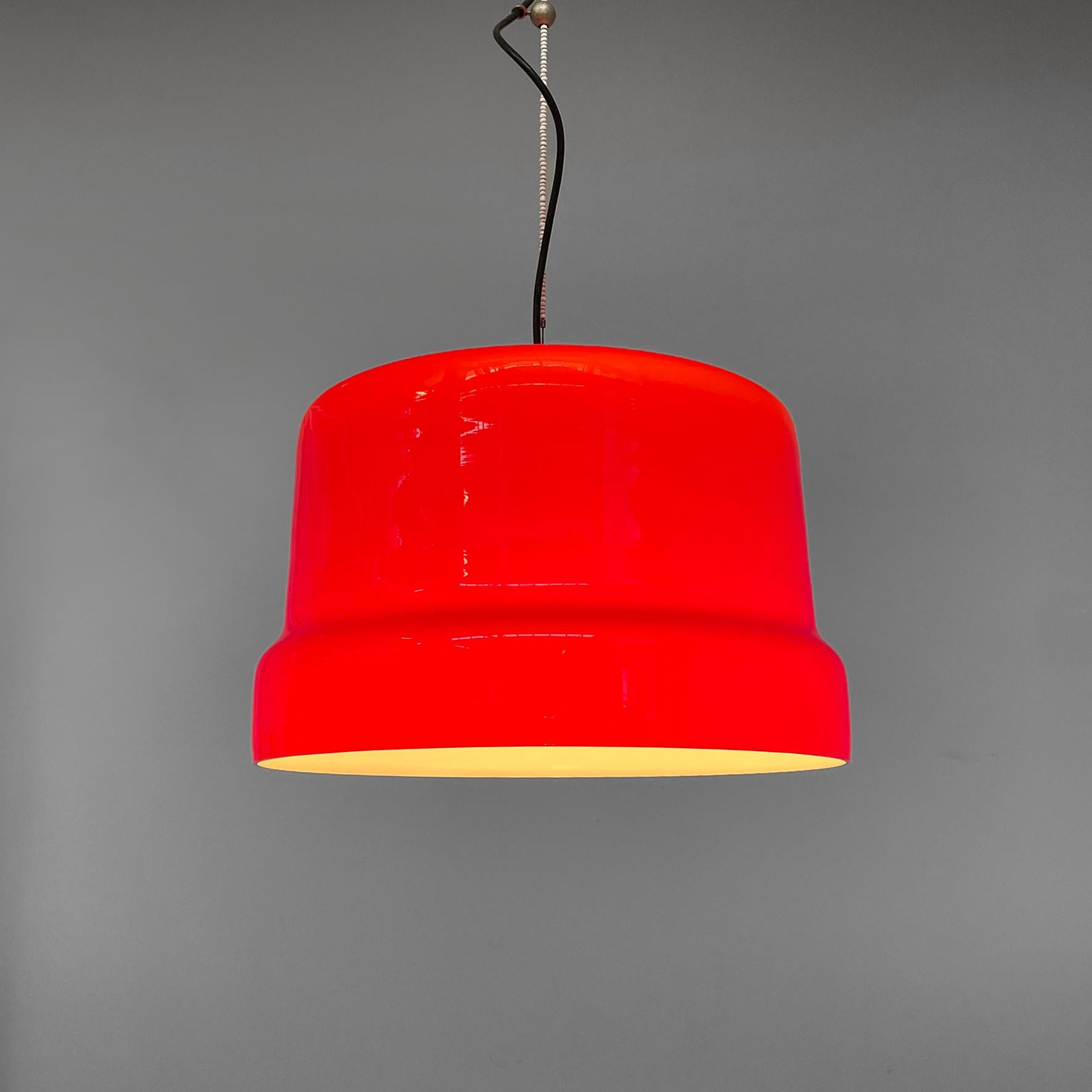 Italian mid-century modern red and white chandelier with bead decoration, 1960s in vendita 3