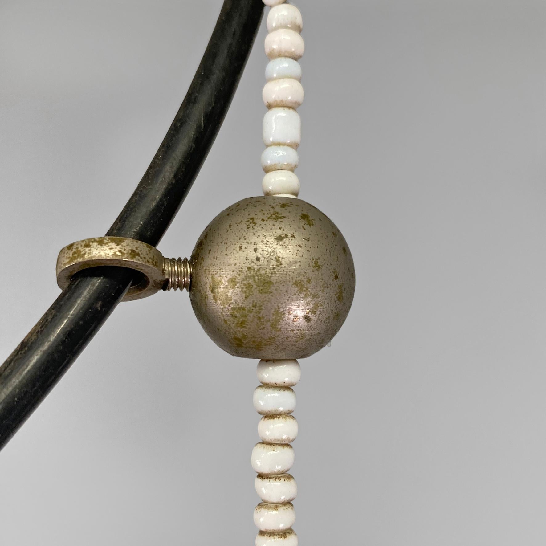 Italian mid-century modern red and white chandelier with bead decoration, 1960s in vendita 7