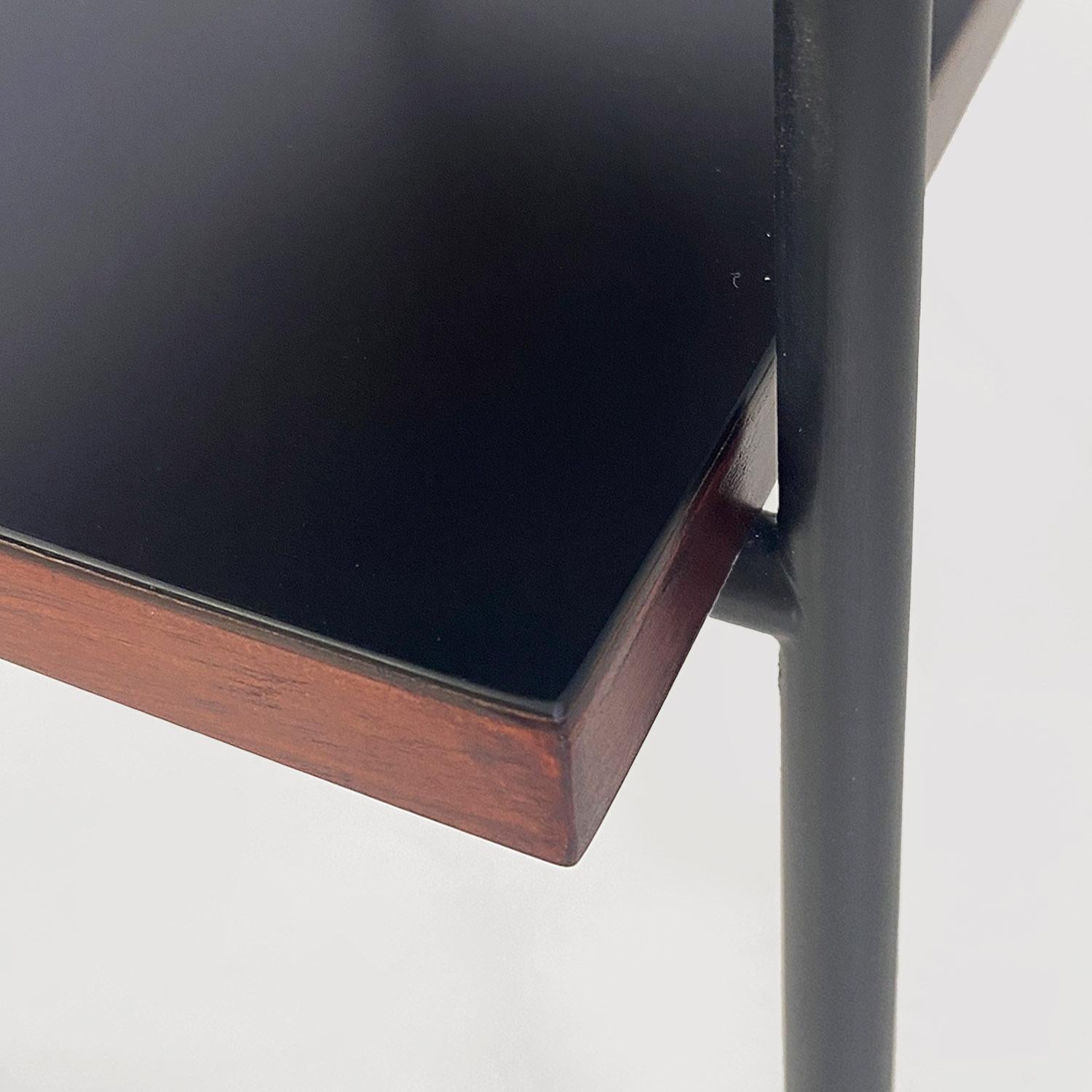 Tavolo italiano mid century modern rosso nero laminato metallo legno a doppio ripiano 1960 in vendita 7