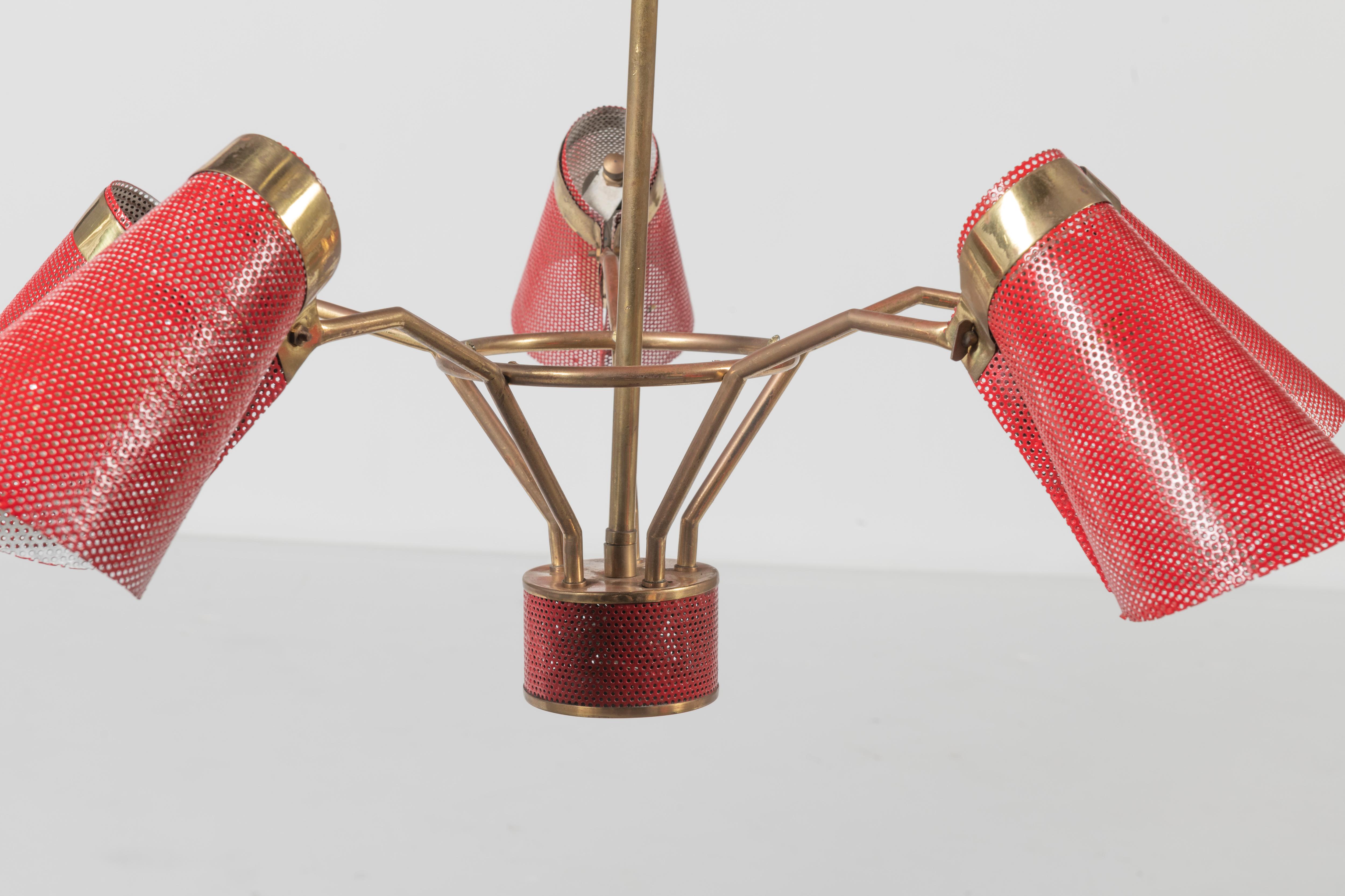 20th Century Italian Mid-Century Modern Red Metal and Brass Five Arm Adjustable Chandelier For Sale