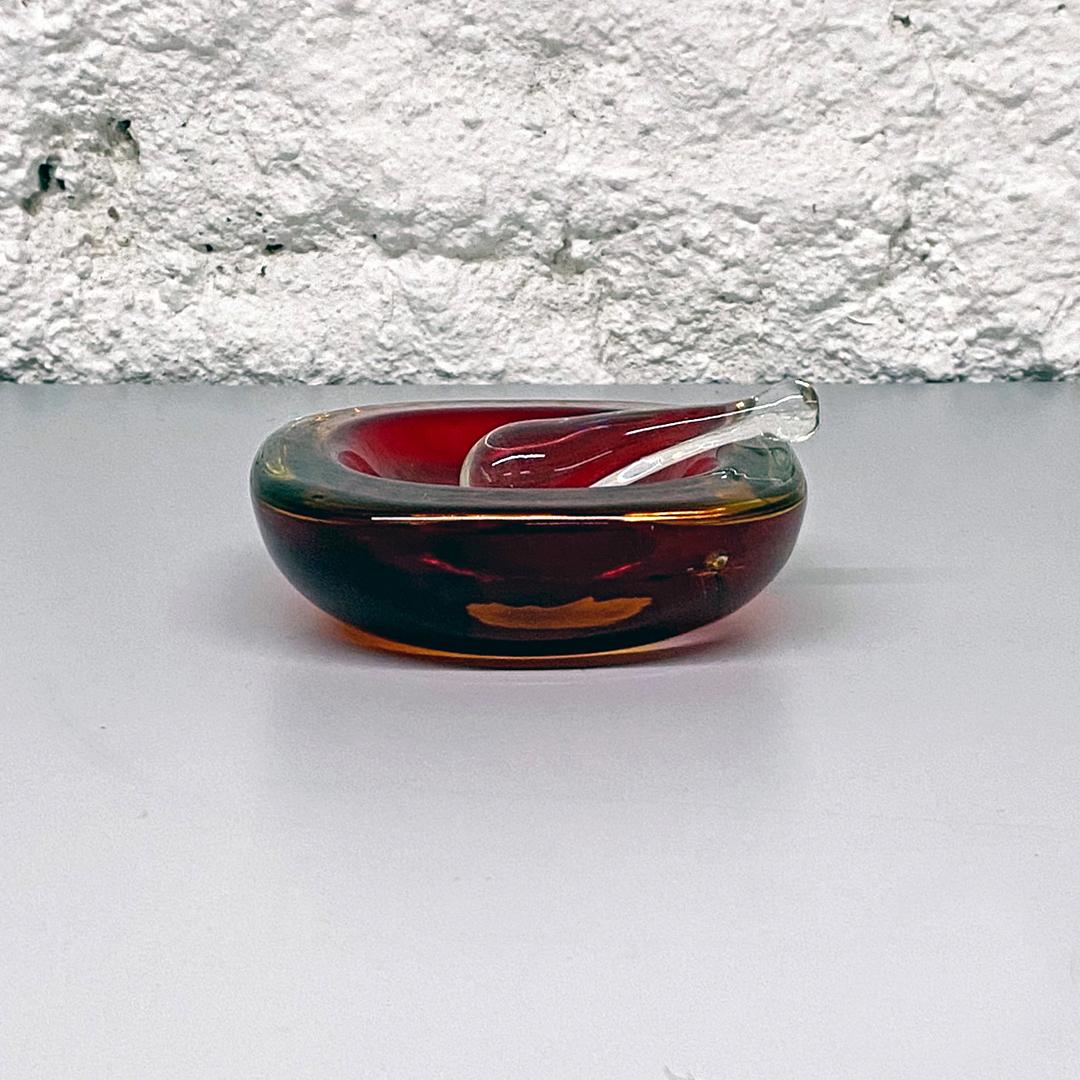 Late 20th Century Italian Mid-Century Modern Red Murano Ashtray with Yellow and Green Shades, 1970 For Sale