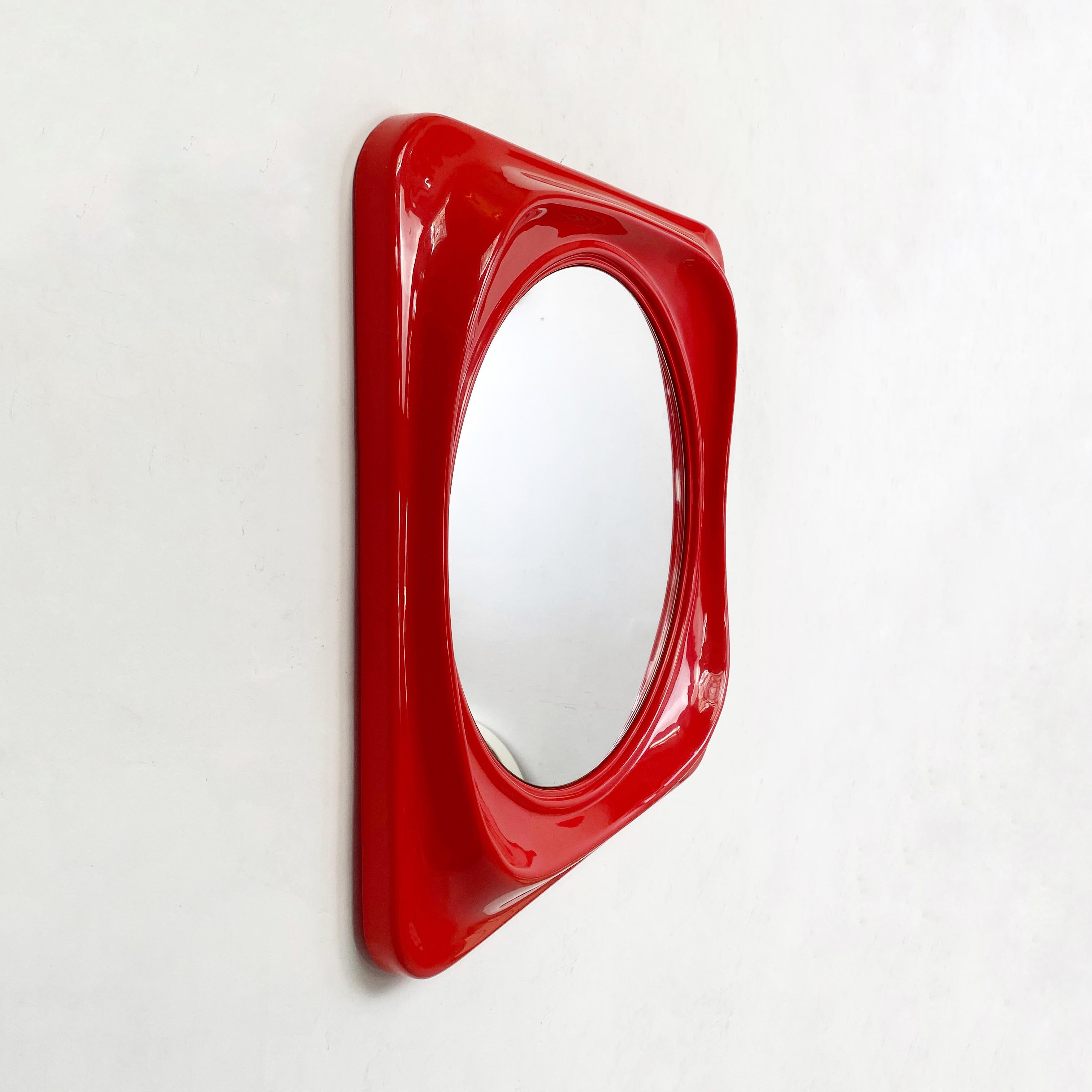 Italian Mid-Century Modern Red Plastic Mirror, 1980s For Sale 1