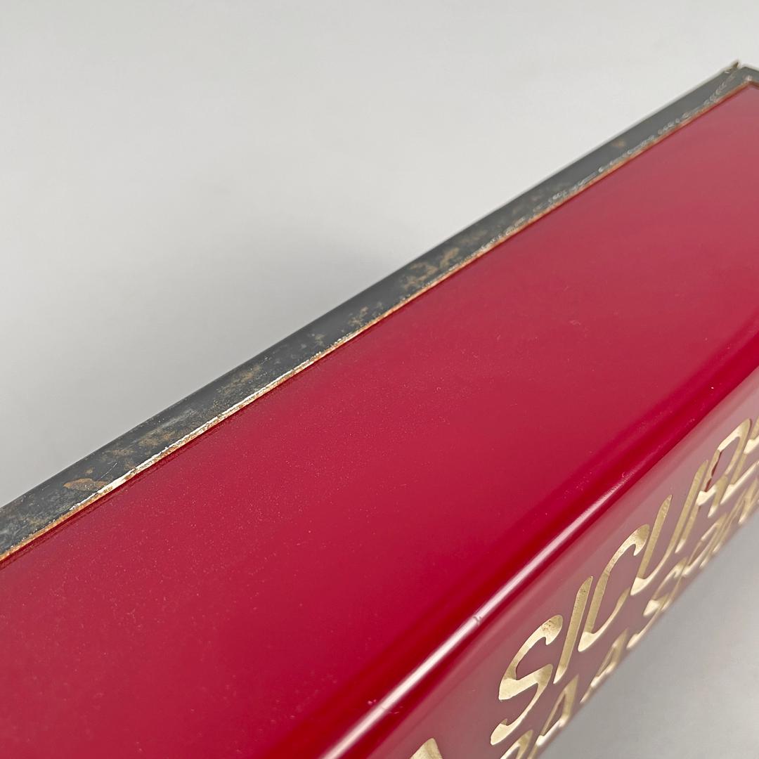 Italian mid-century modern red plastic white writing cinema theatre signs, 1960s For Sale 5