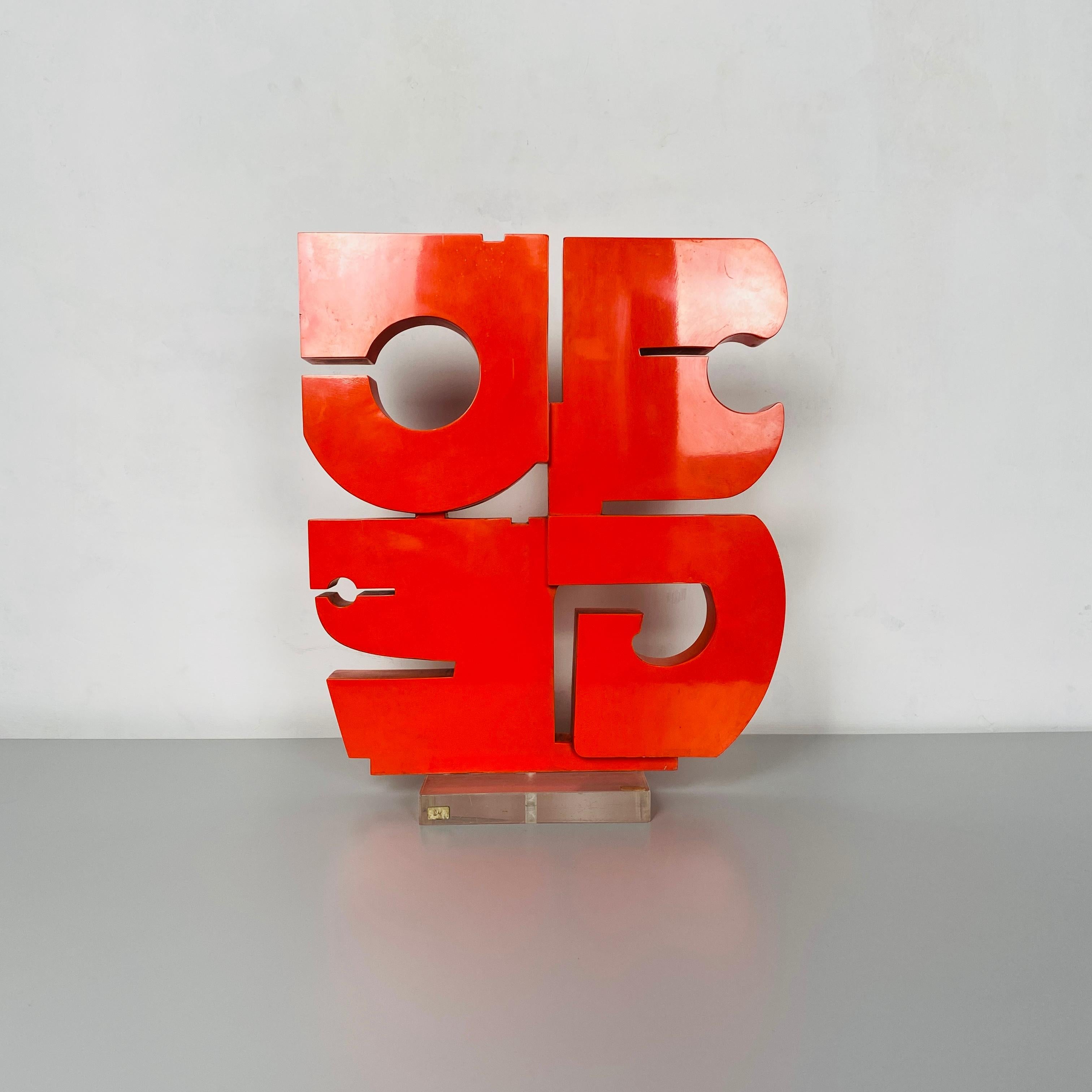 Italian Mid-Century Modern Red Plexiglass Sculpture by Edmondo Cirillo, 1970s 3