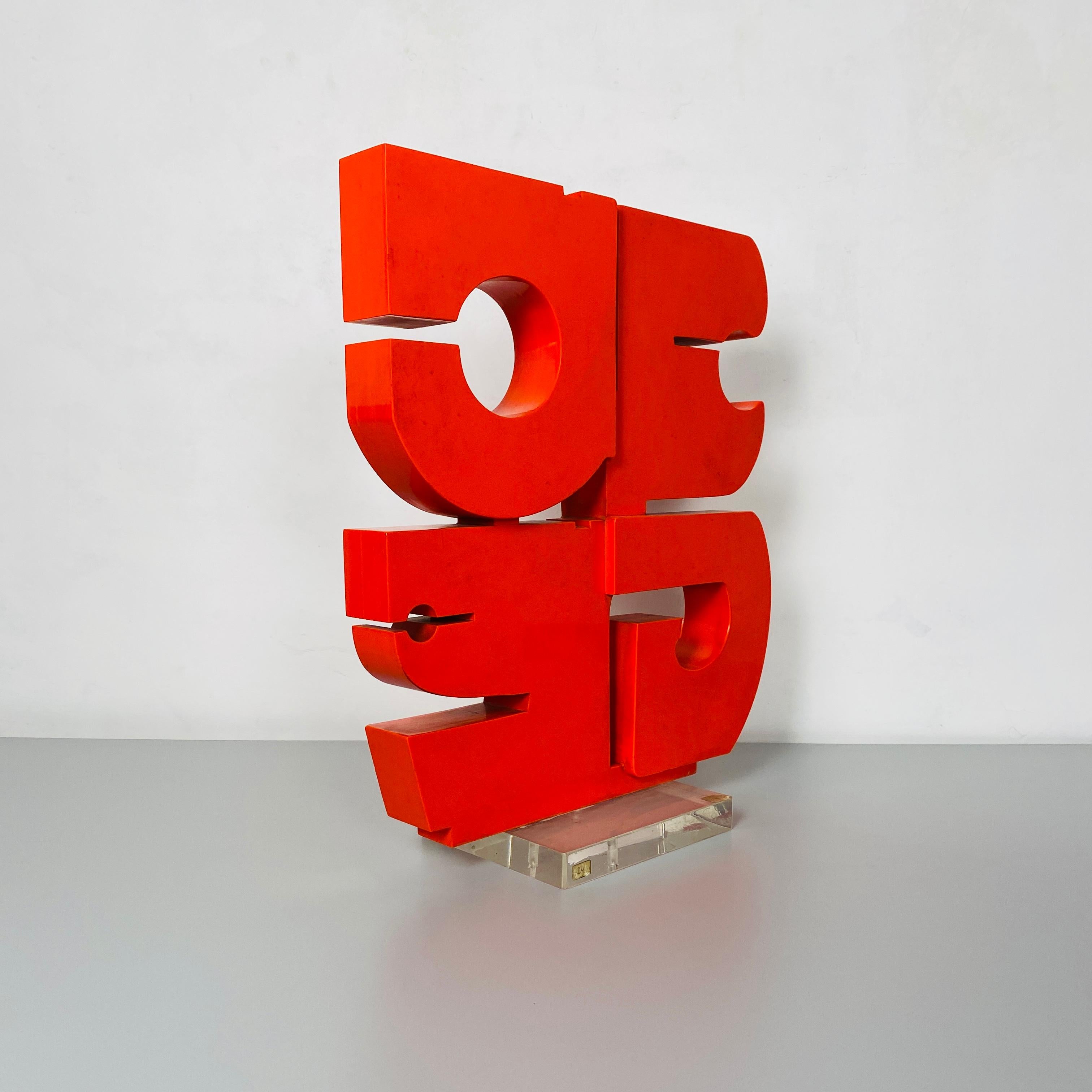 Italian Mid-Century Modern Red Plexiglass Sculpture by Edmondo Cirillo, 1970s 4