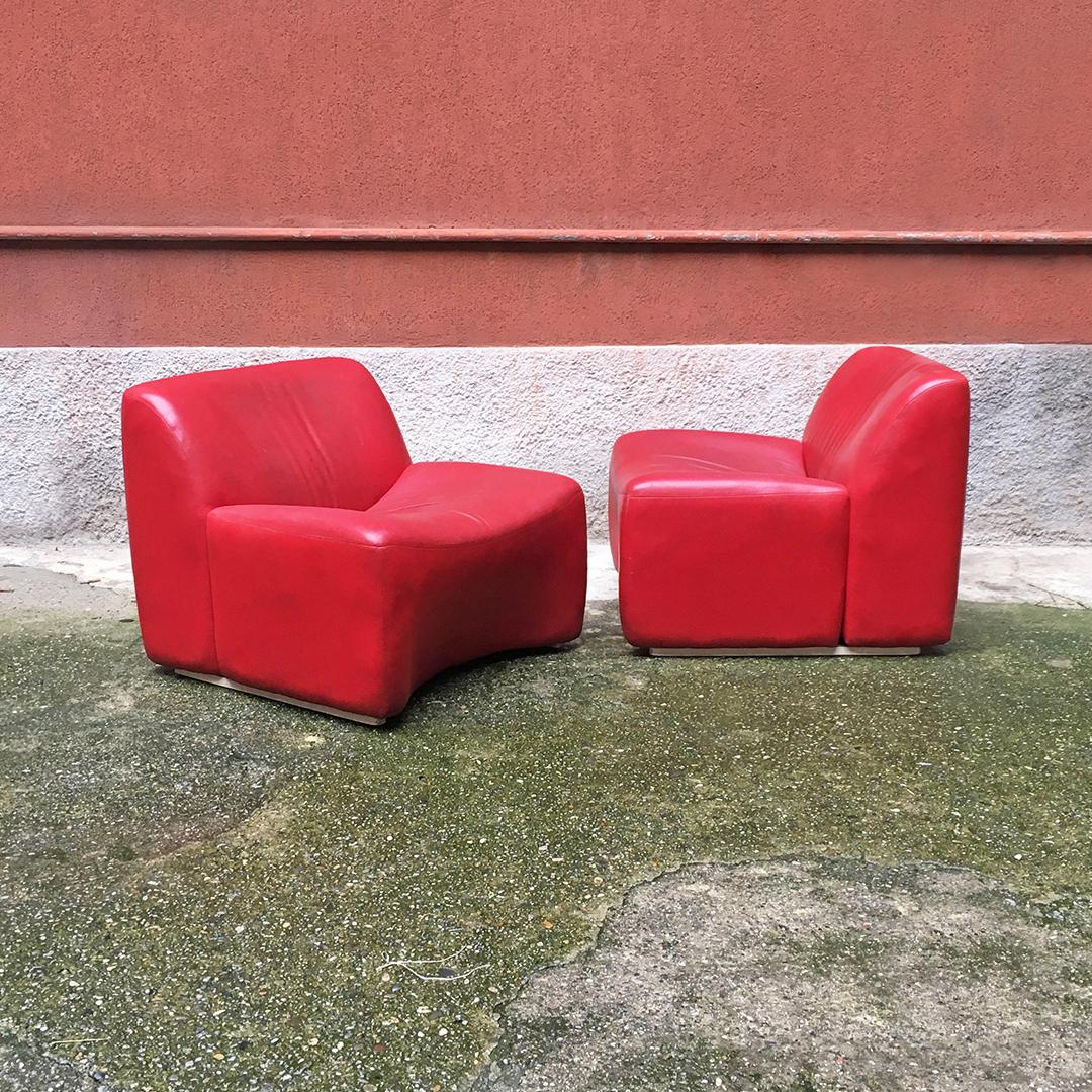 Italian Mid-Century Modern red sky armchairs, 1980s
Red sky armchairs, monocoque with wooden support strips. In grand eighties style.

Excellent condition, original period upholstery with some signs of aging.

Measures: 70 x 78 x 67 H cm.