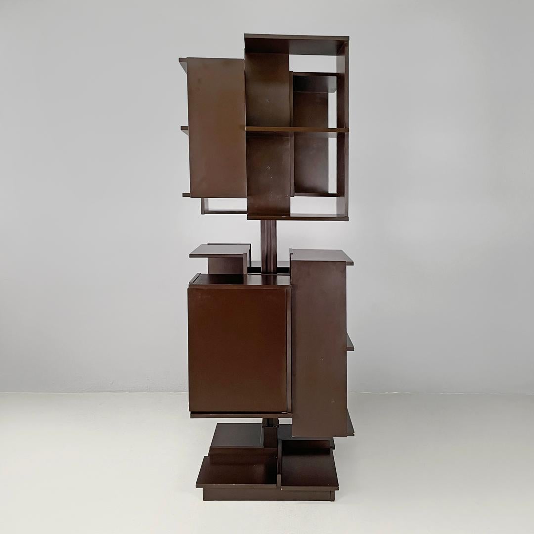 Mid-Century Modern Italian mid-century modern revolving bookcase Centro Salocchi for Sormani, 1960s For Sale