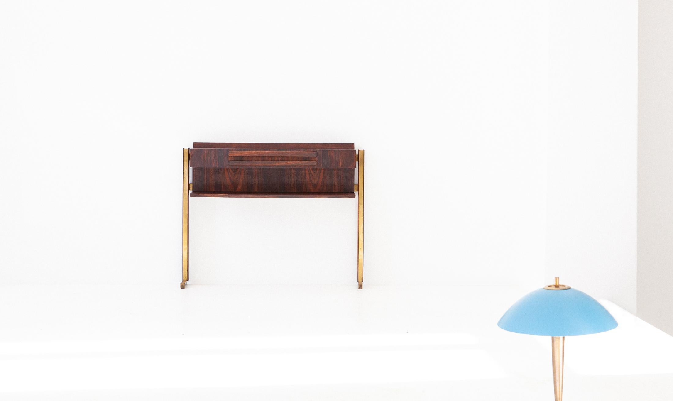 Italian Mid-Century Modern Rosewood and Brass Console Table with Drawer In Good Condition In Rome, IT