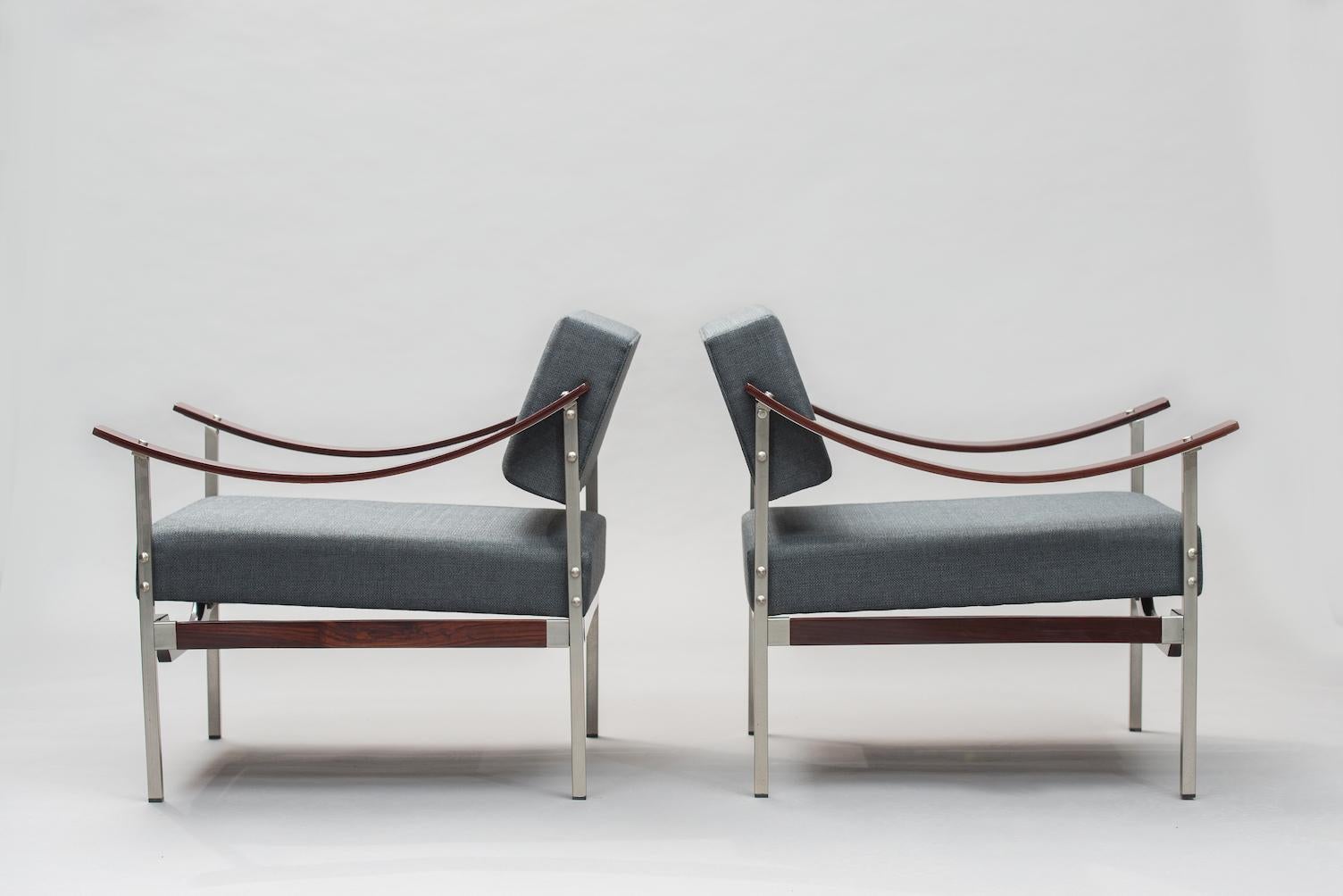 Varnished Italian Mid-Century Modern Rosewood Armchairs One Pair For Sale
