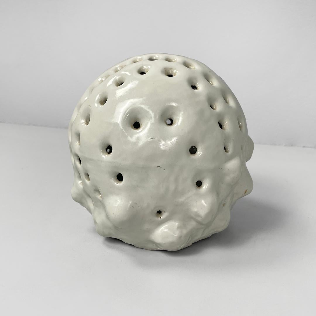 Mid-Century Modern Italian mid-century modern round flower vase in ceramic, 1950s For Sale