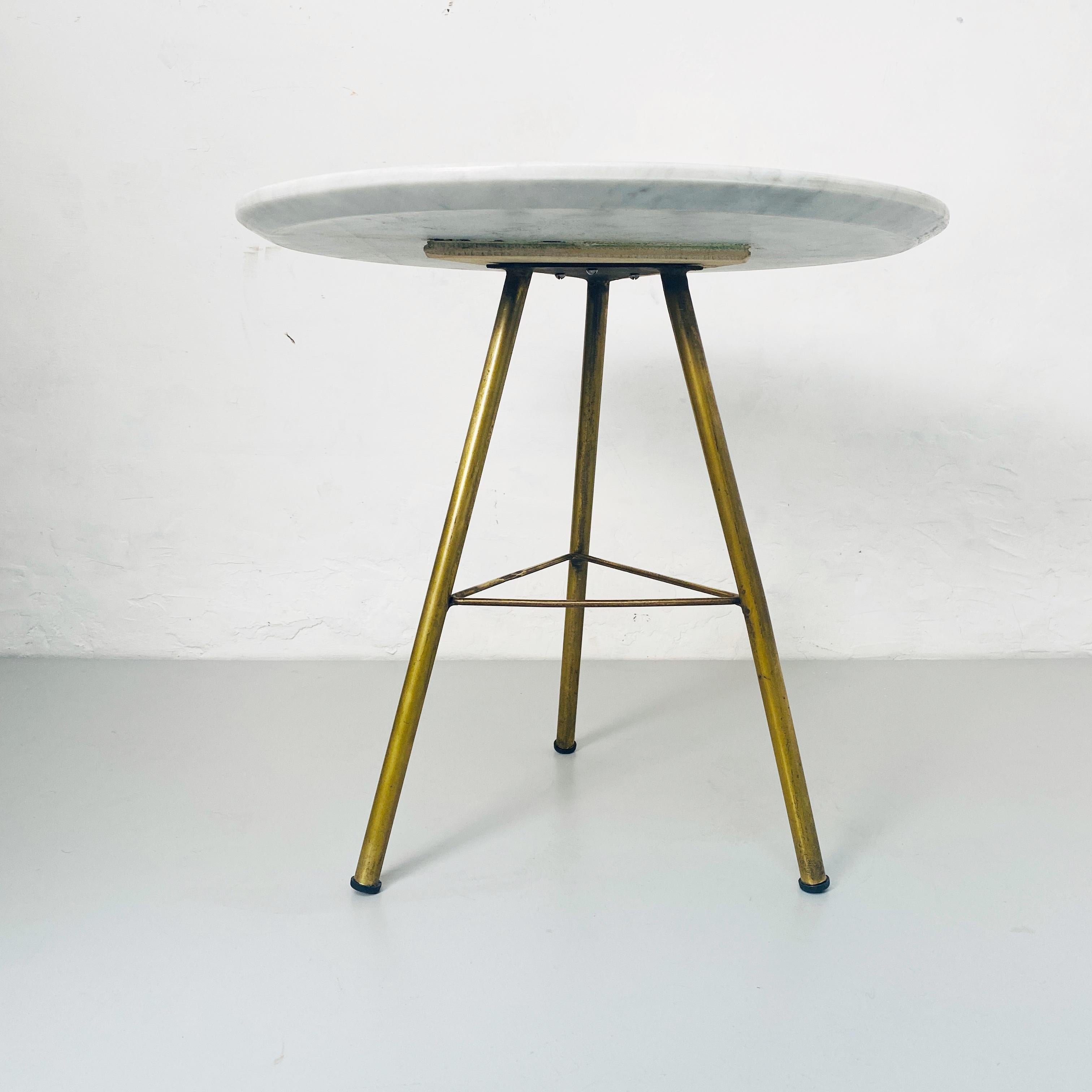 Mid-20th Century Italian Mid-Century Modern Round Marble and Brass Coffee Table, 1960s