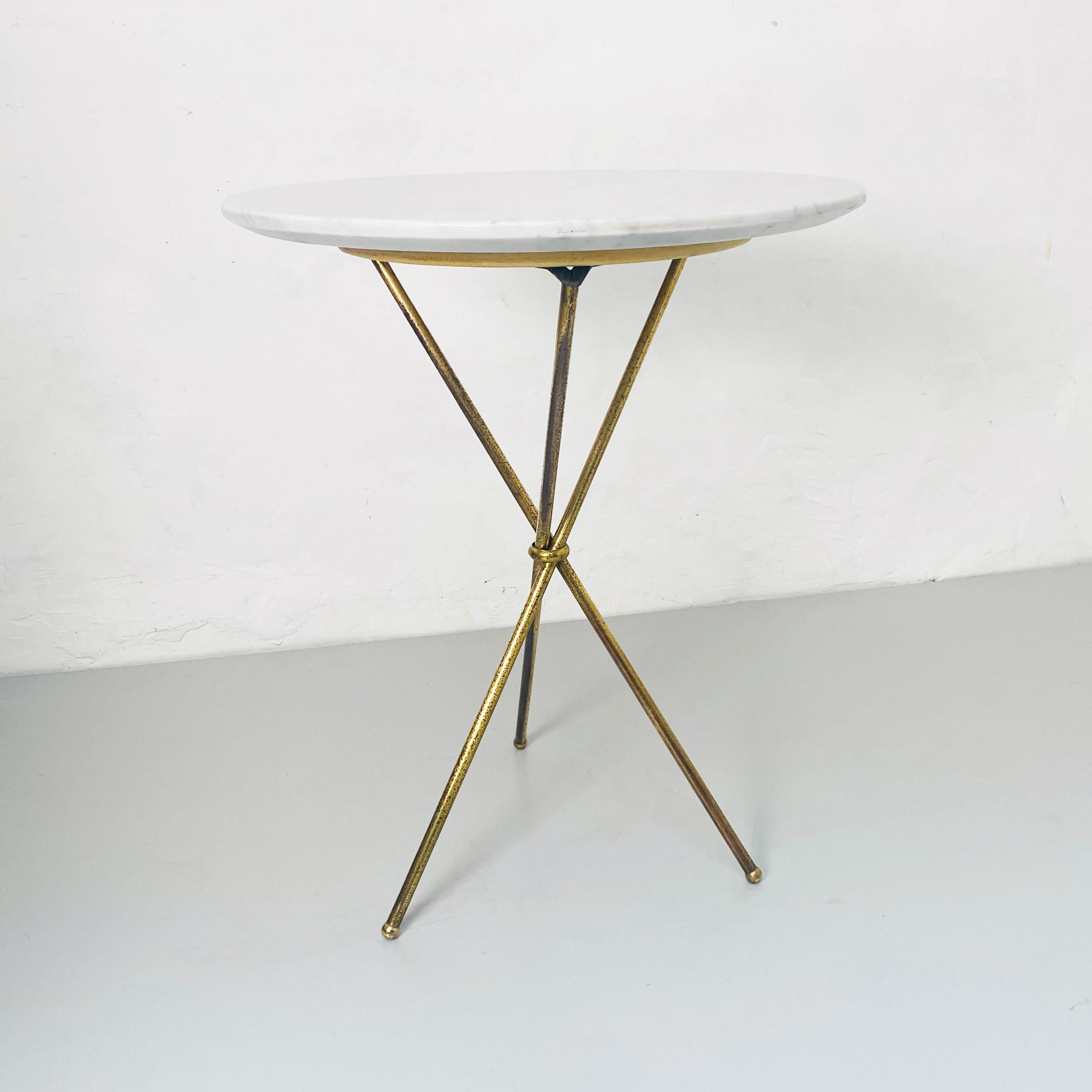 Italian Mid-Century Modern Round Marble and Brass Coffee Table, 1960s 1
