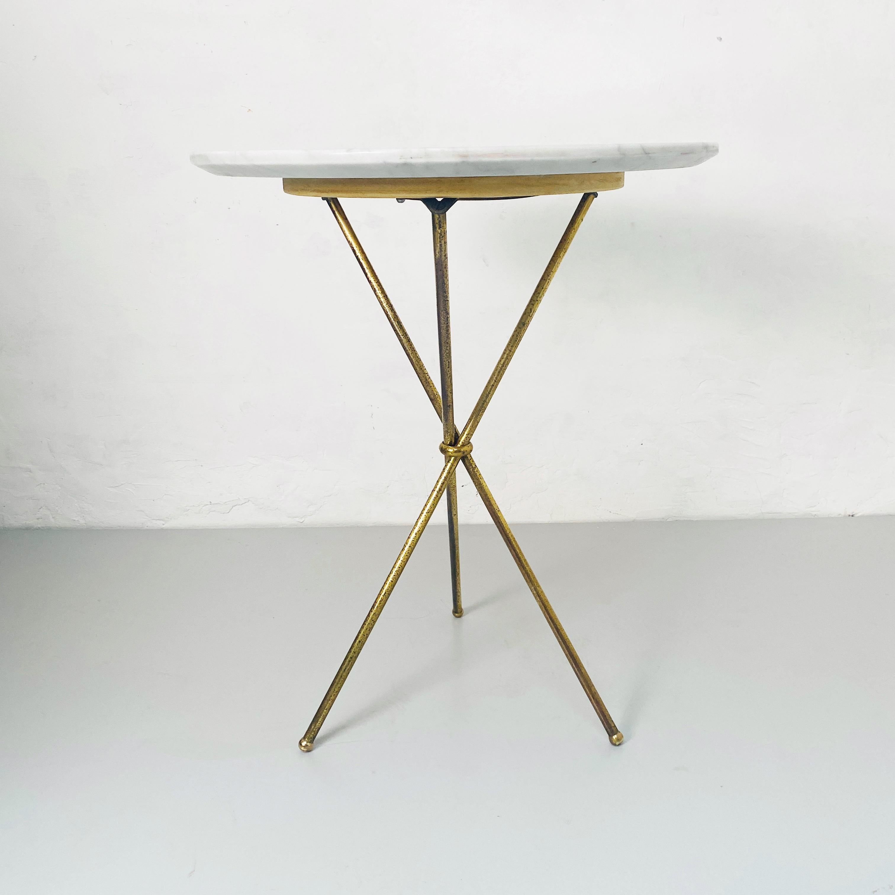 Italian Mid-Century Modern Round Marble and Brass Coffee Table, 1960s 2