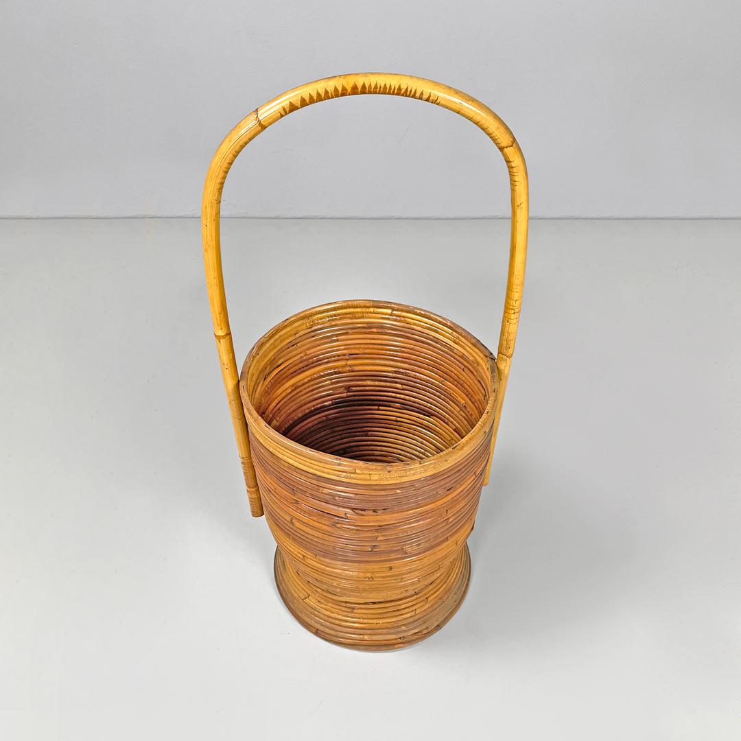 Porte-parapluie rond en rotin avec poignée, italien, The Moderns, années 1960 en vente 1