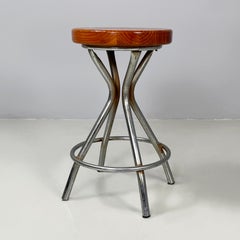 Italian mid-century modern round table stool in metal and wood, 1960s