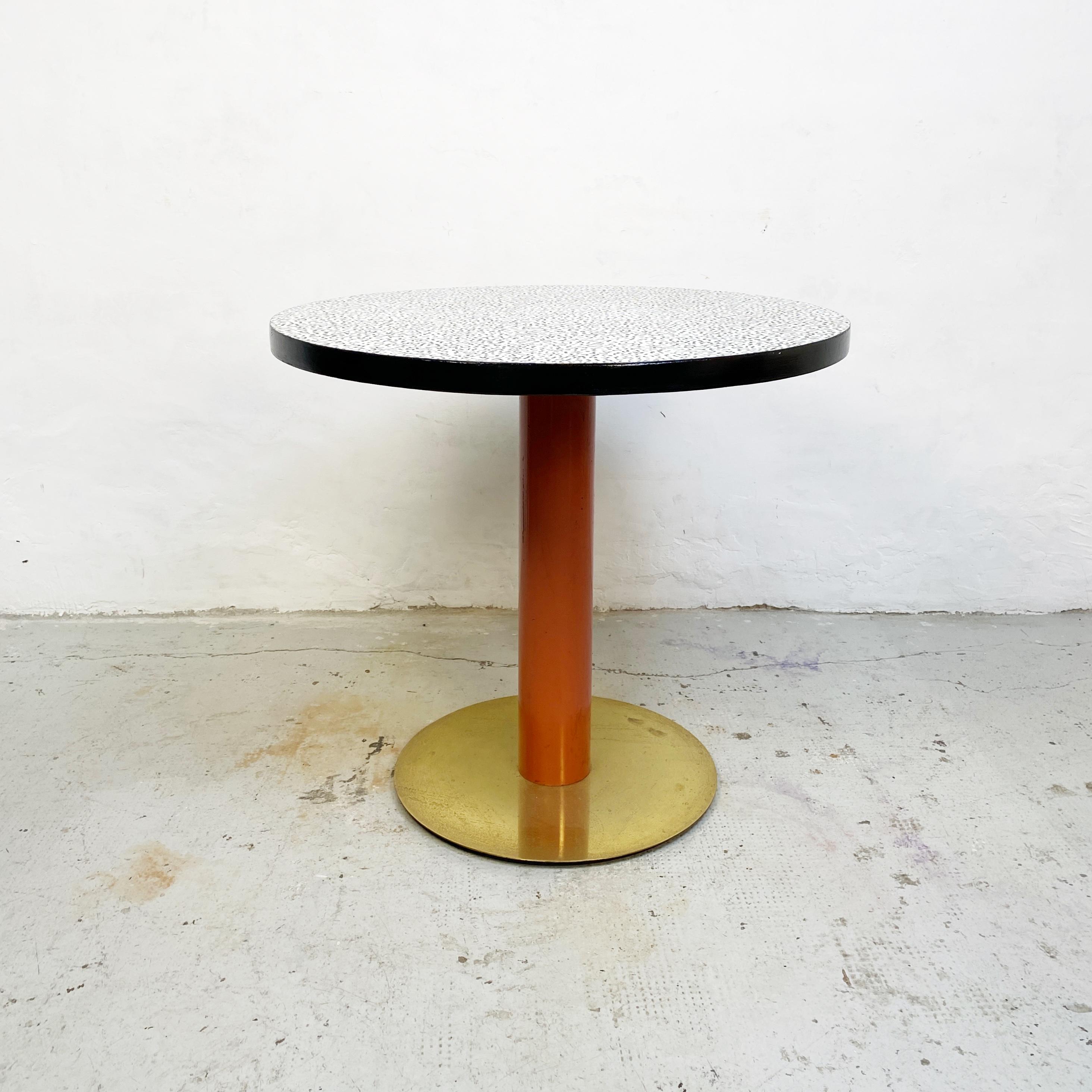 Metal Italian Mid-Century Modern Round Table with Decorative Pattern, 1980s