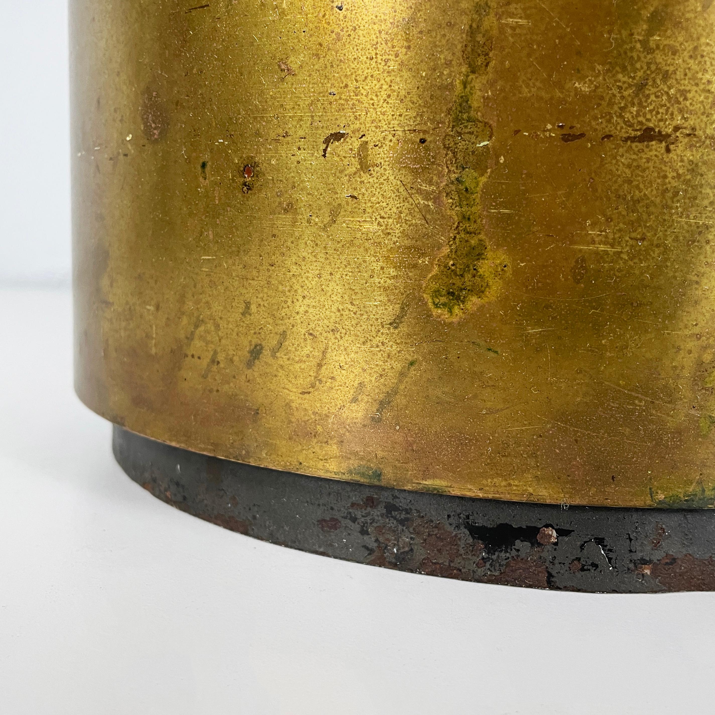Italian mid-century modern Round umbrella stand in black metal and brass, 1960s 6