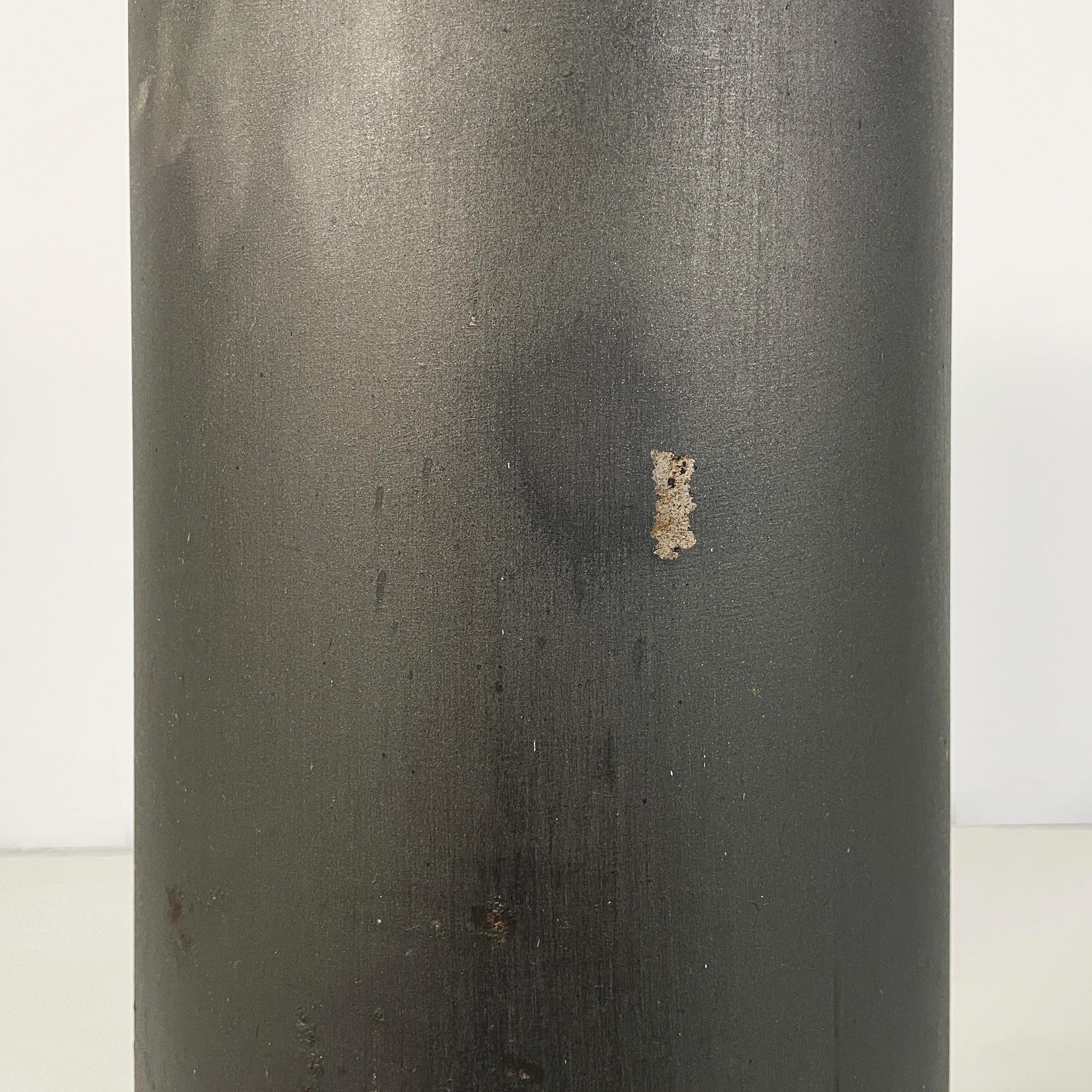 Italian mid-century modern Round umbrella stand in black metal and brass, 1960s 1