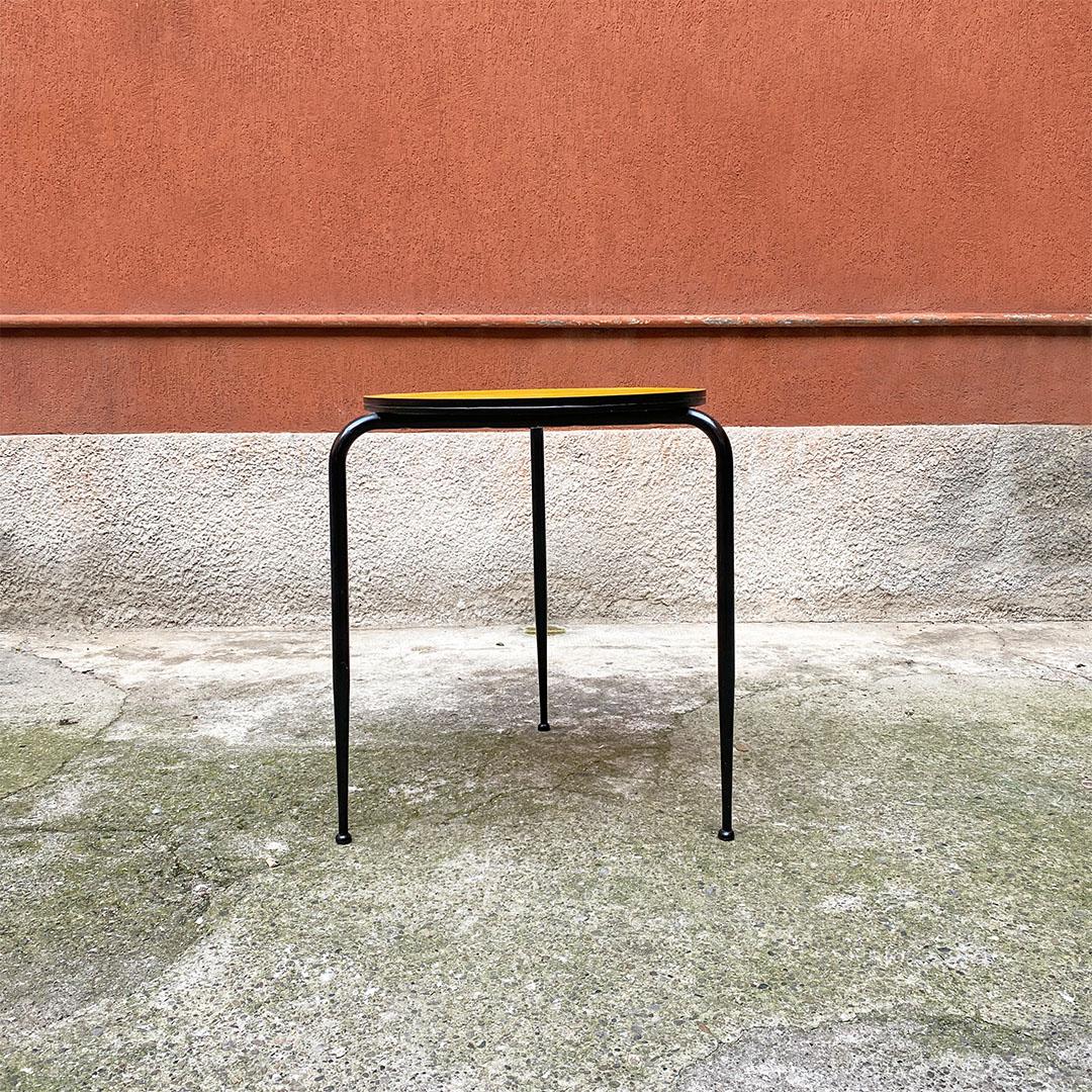 Italian Mid-Century Modern Round Yellow Laminate and Black Metal Bar Table 1950s For Sale 1