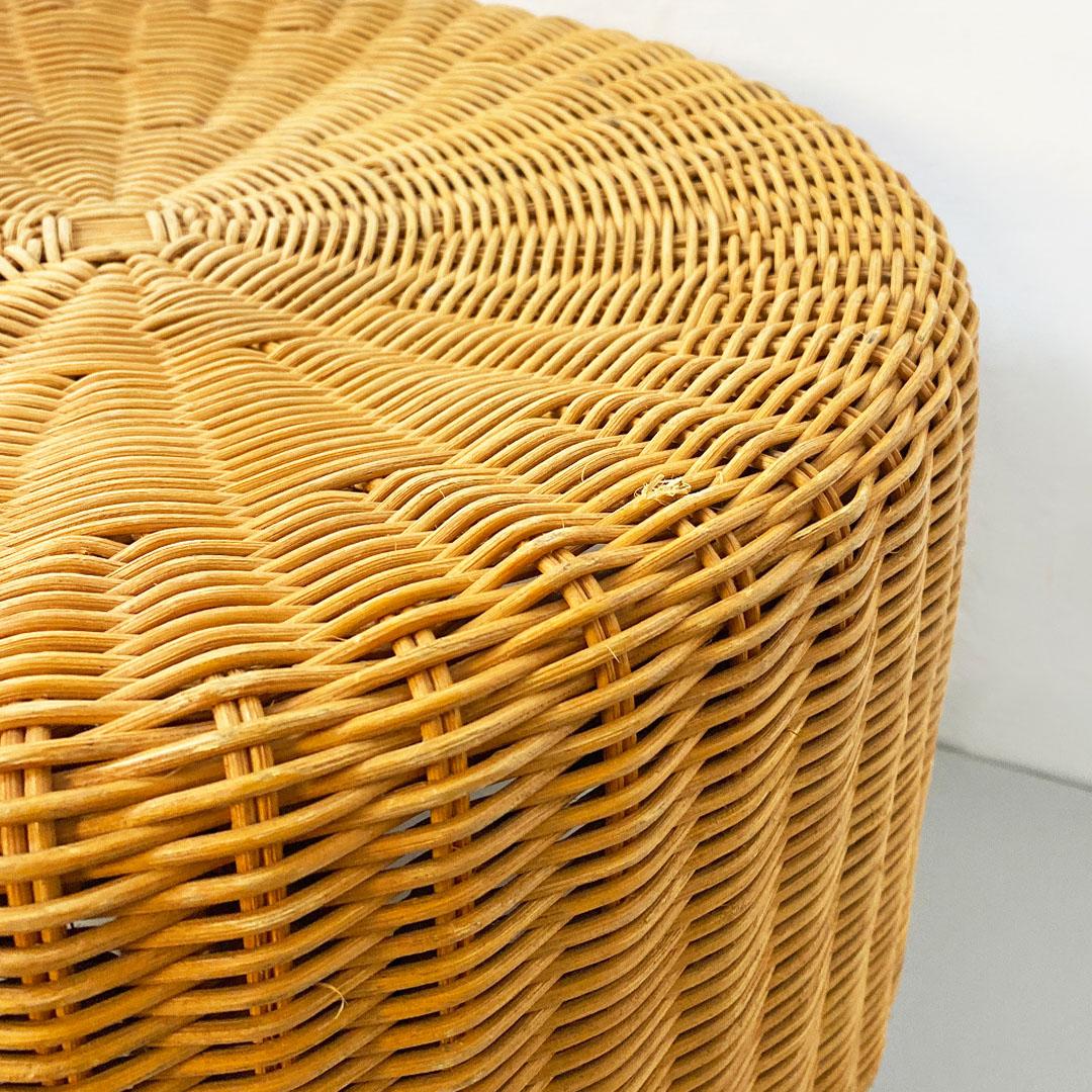 Italian Mid-Century Modern Rounded Wicker Pouf, 1960s For Sale 2