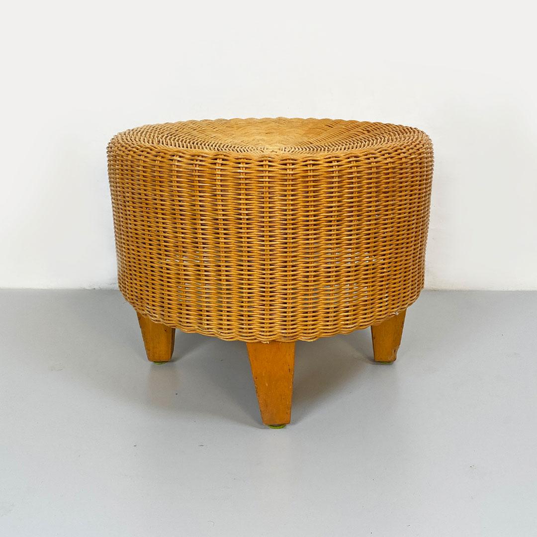 Italian Mid-Century Modern Rounded Wicker Pouf, 1960s For Sale 5