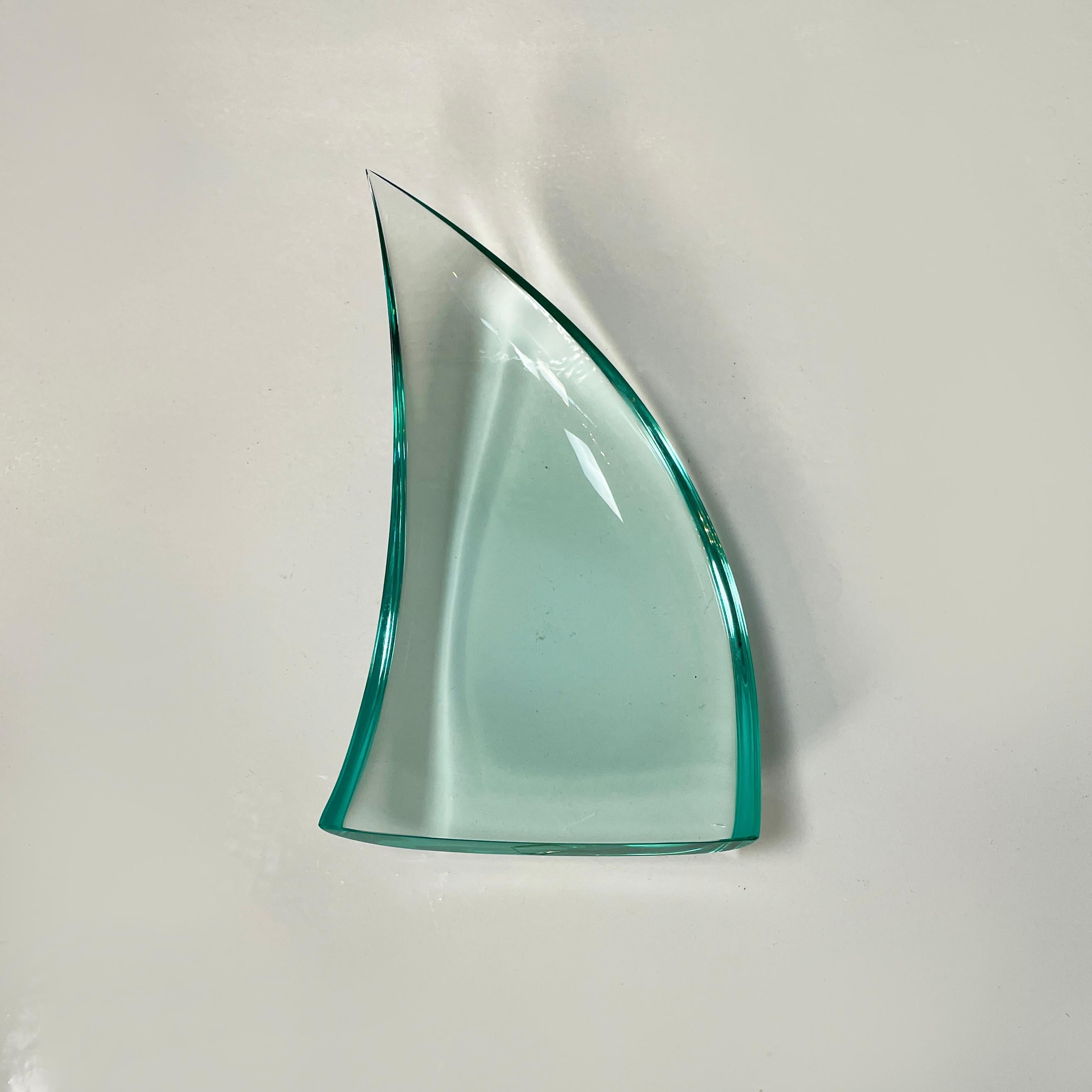 Italian mid-century modern Sail object holder Centerpiece by Fontana Arte, 1960s In Good Condition For Sale In MIlano, IT