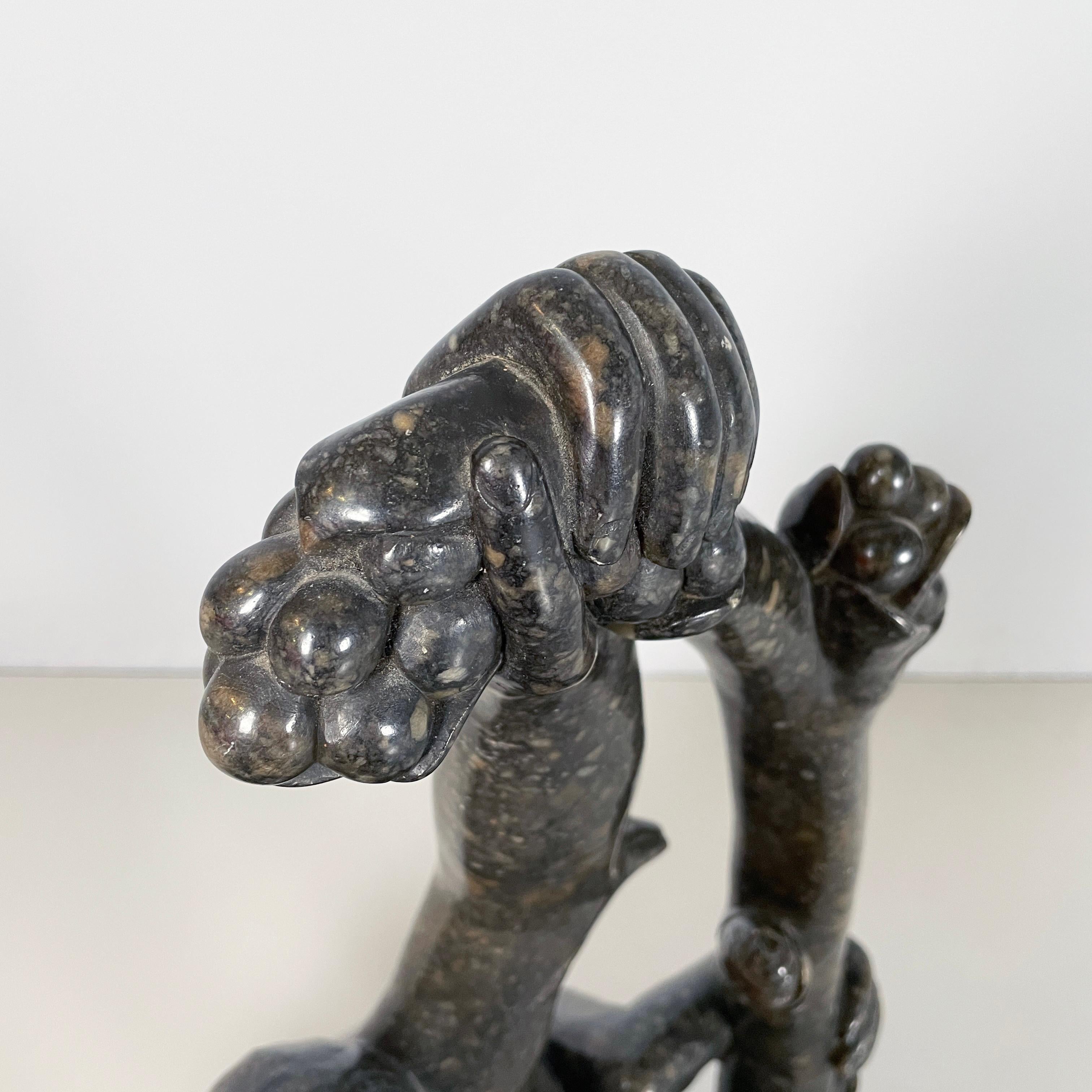 Italian Mid-Century modern Sculpture of monkeys in marble, 20th century For Sale 8