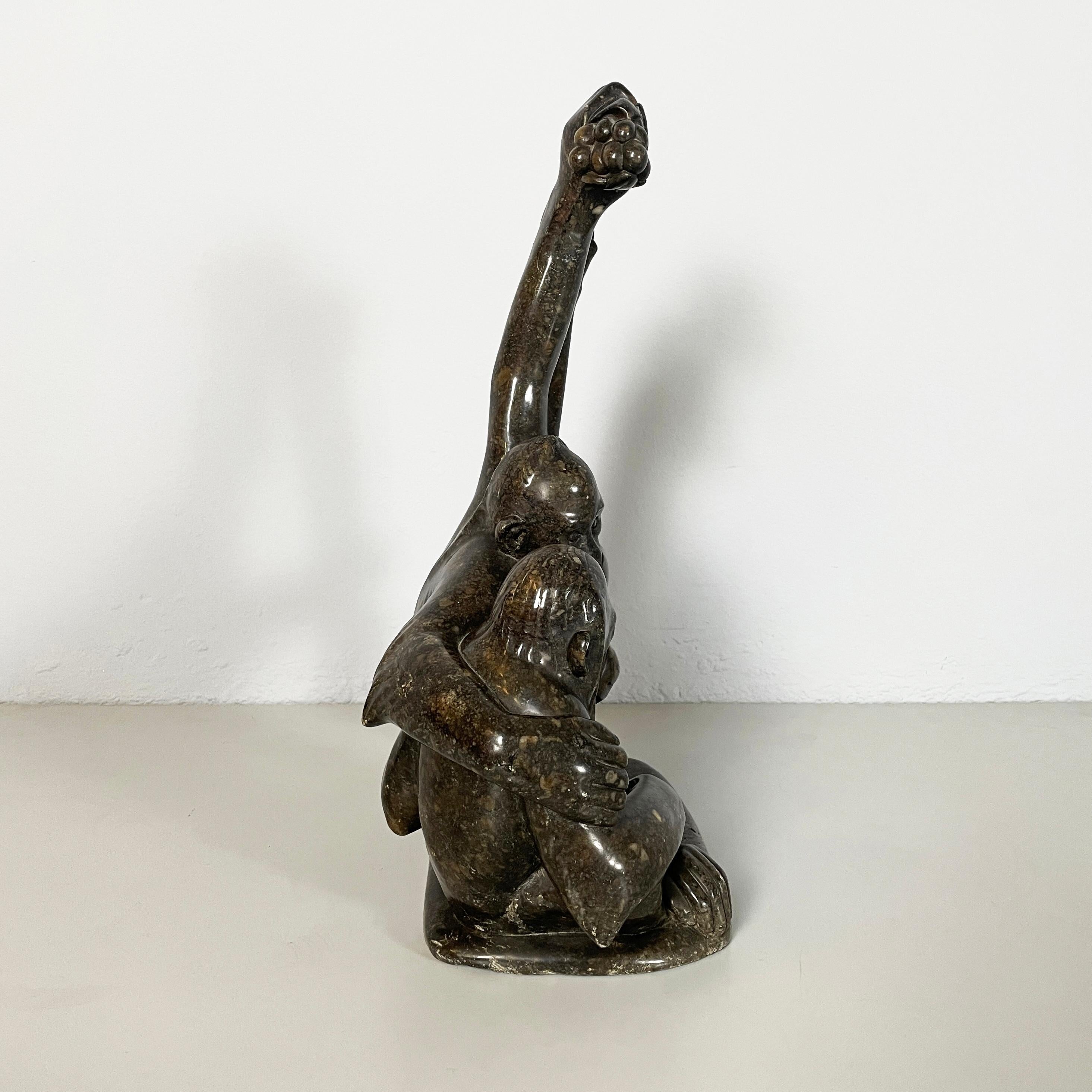 Mid-Century Modern Italian Mid-Century modern Sculpture of monkeys in marble, 20th century For Sale