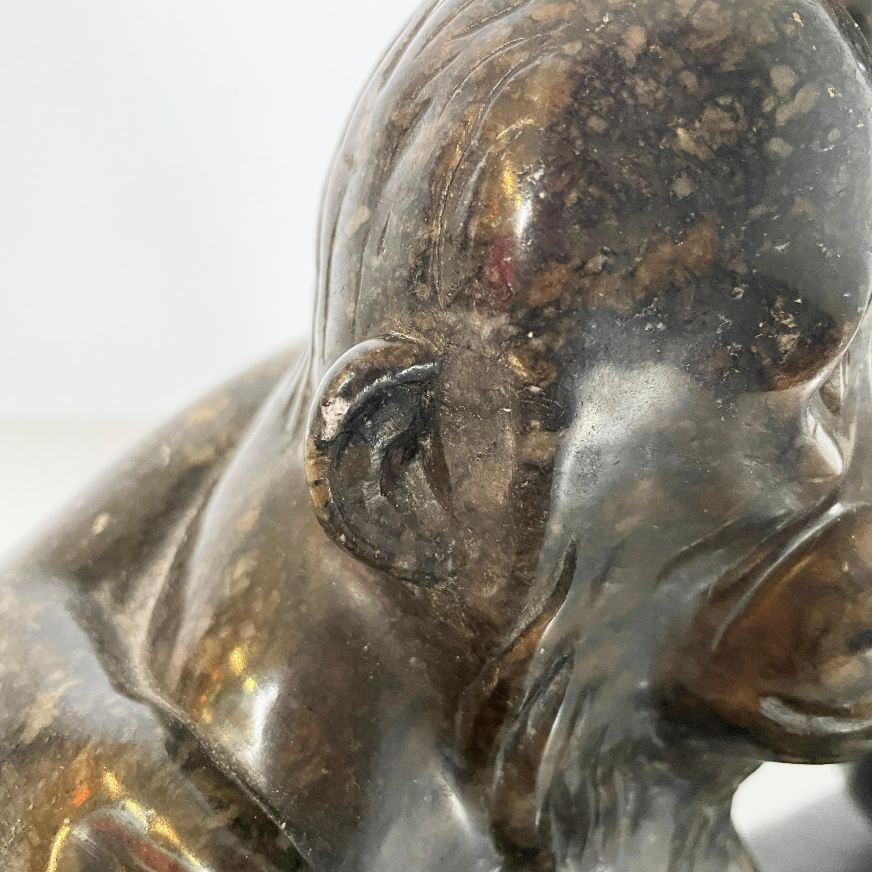 Italienische Mid-Century-Modern-Skulptur von Affen aus Marmor, 20. Jahrhundert im Angebot 2