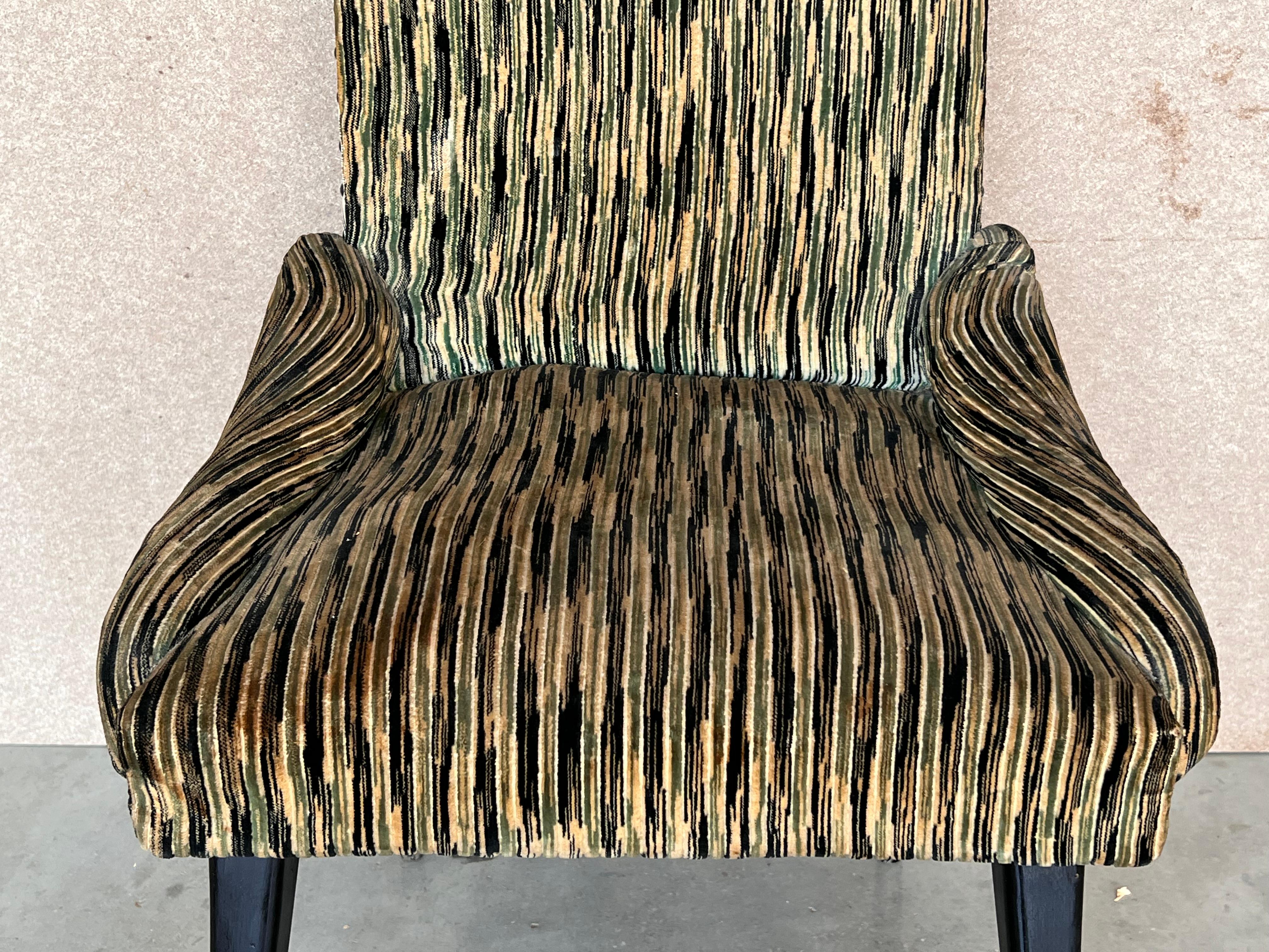 Ensemble de 4 chaises italiennes modernes du milieu du siècle dernier dans le style Gio Point en vente 8
