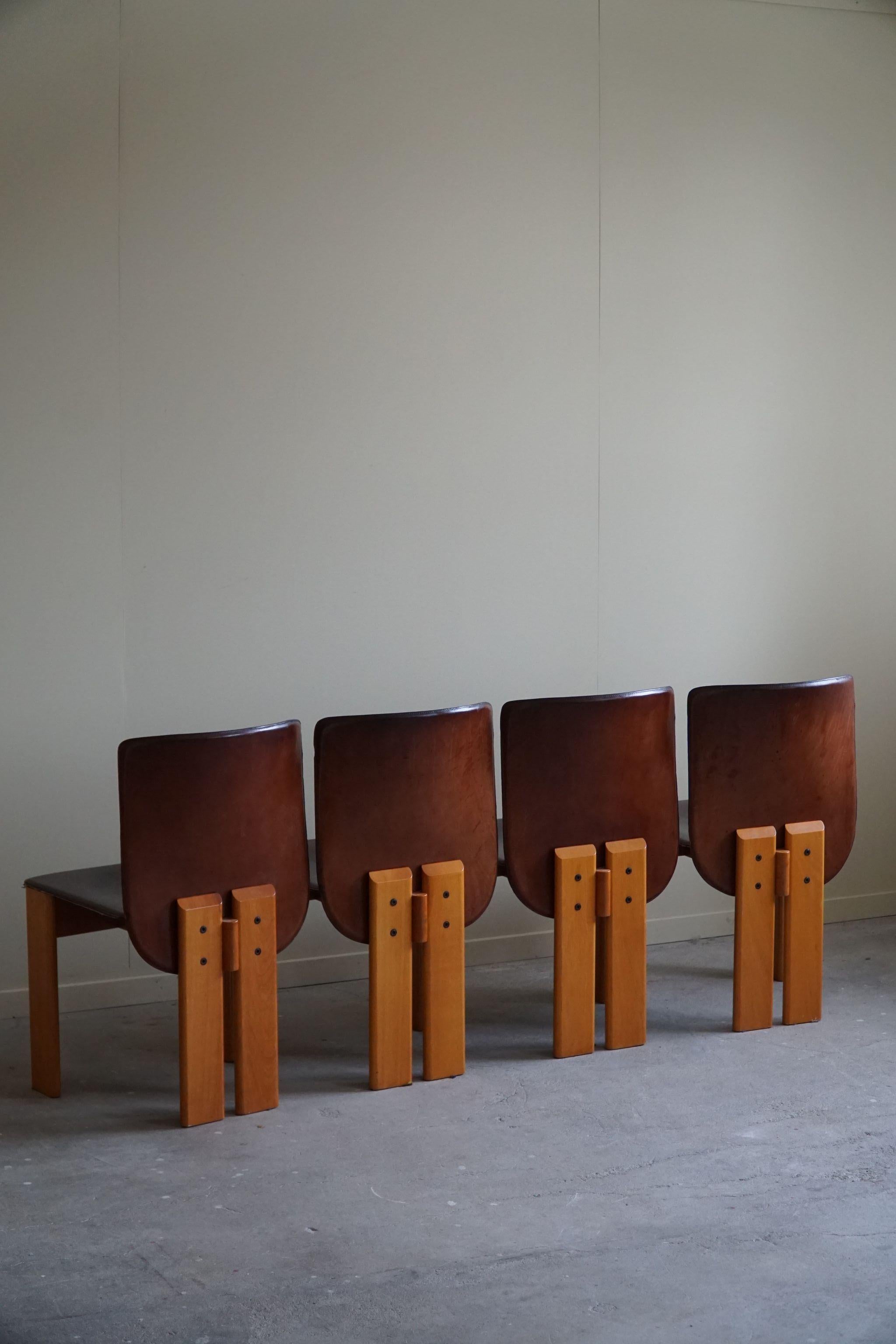 Italian Mid Century Modern, Set of 4 Leather Chairs, Tobia Scarpa Style, 1960s For Sale 3