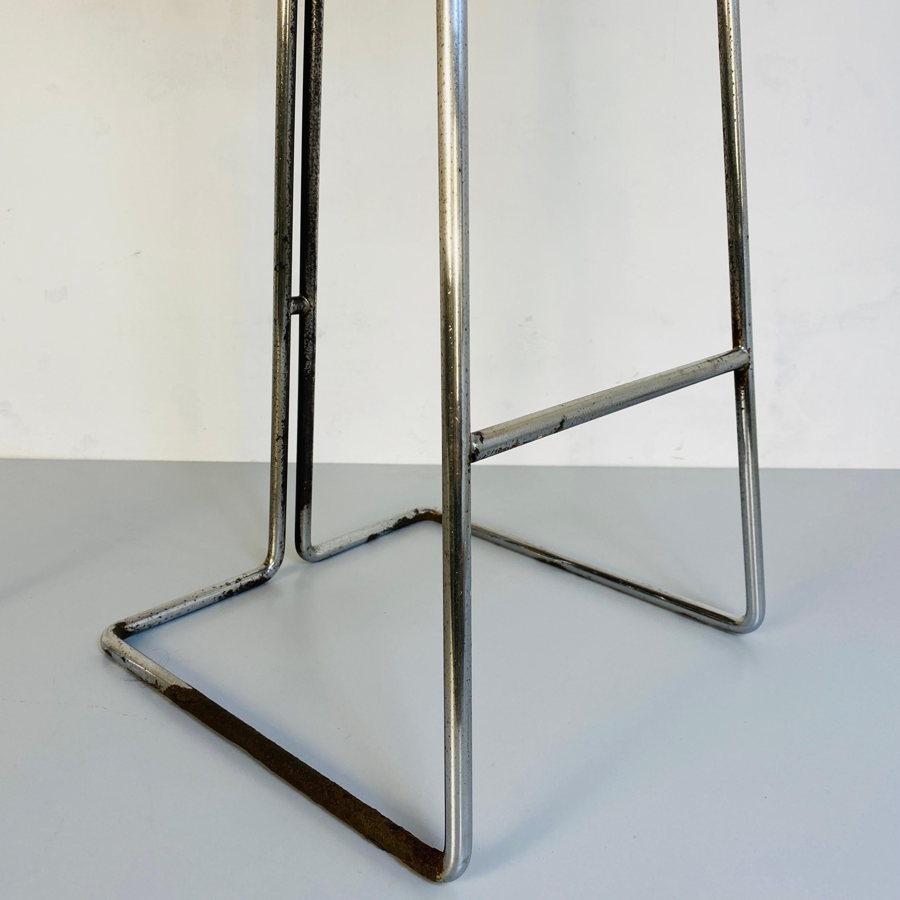 Italian Mid-Century Modern Set of High Red Metal Stools by Dada, 1980s 8