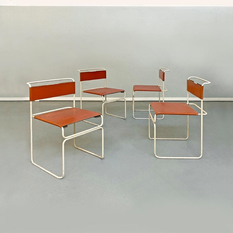 Italian Mid-Century Modern set of Libellula chairs by G. Carini for Planula, 1970
Set of four Libellula chairs, stackable with structure in white enamelled metal rod and seat and back in leather.
Drawing by Giovanni Carini produced for Planula,