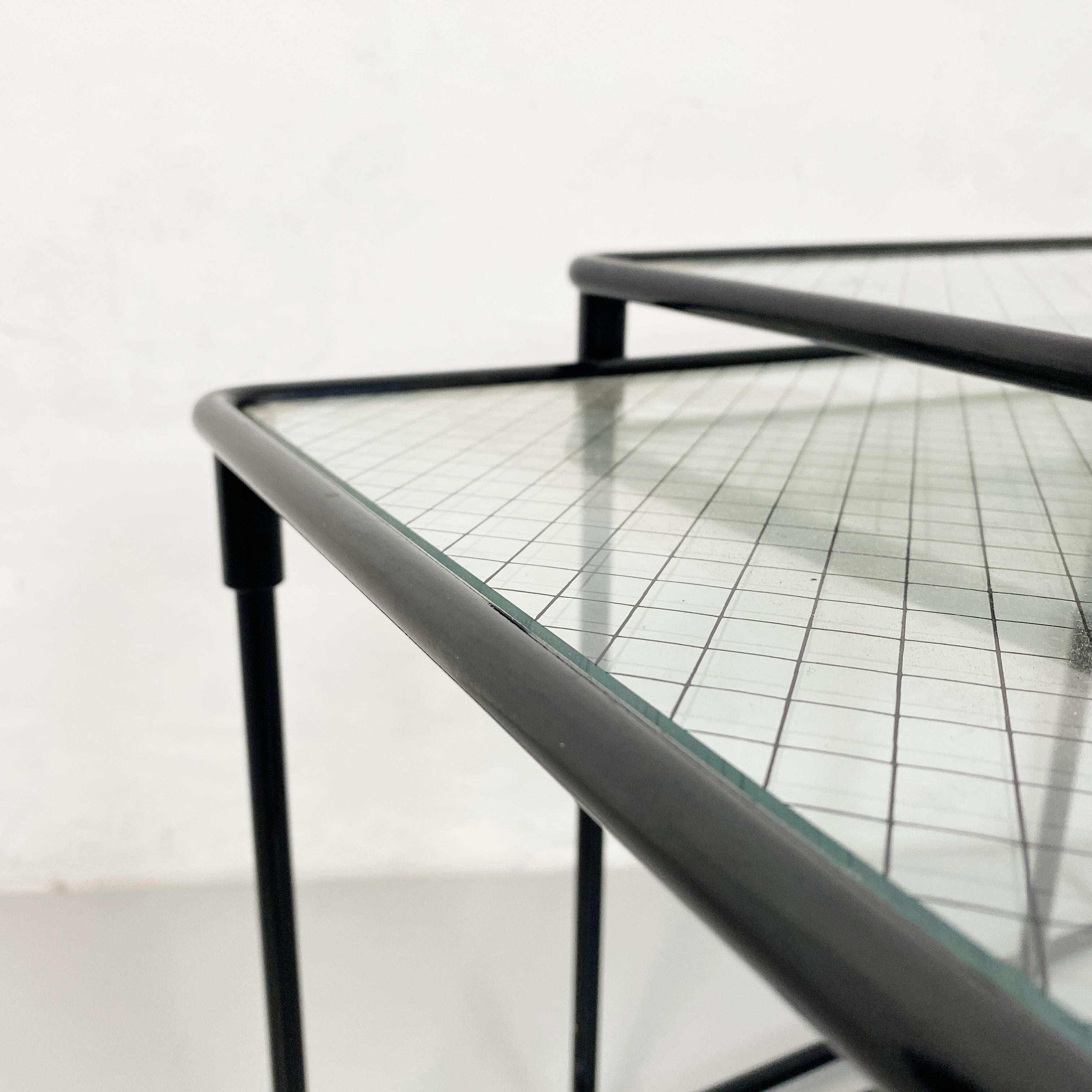 Italian Mid-Century Modern Set of Metal and Glass Coffe Tables, 1970s  For Sale 3