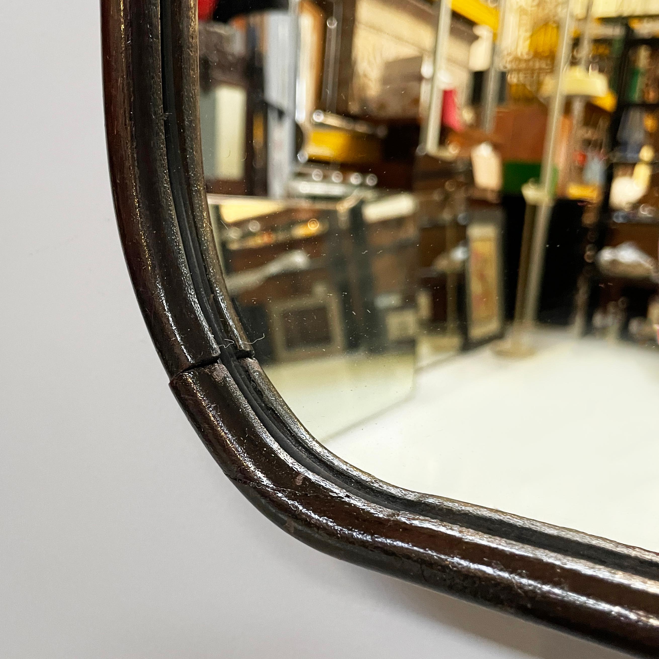 Italian mid-century modern shaped wall mirror in wood, 1940s in vendita 4