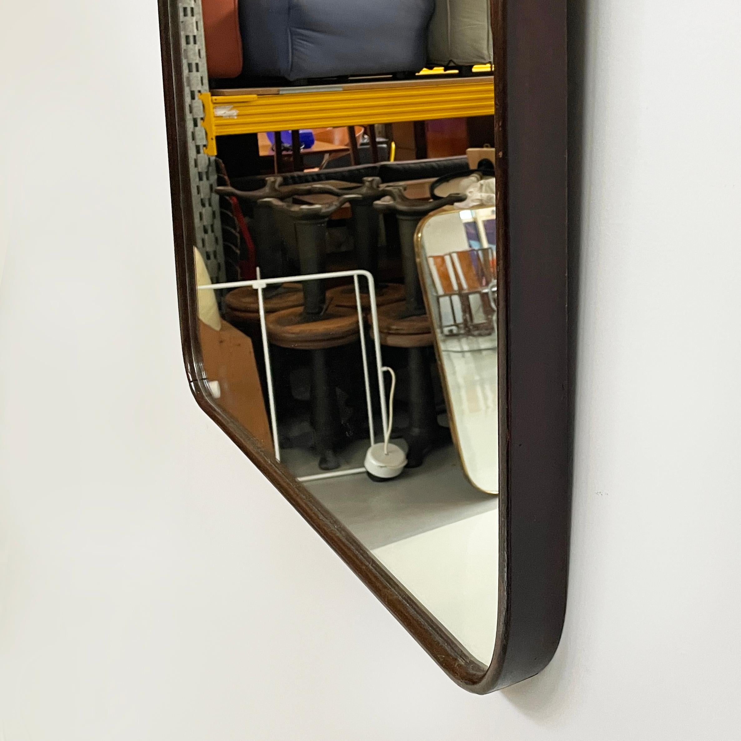 Mid-20th Century Italian mid-century modern shaped wall mirror in wood, 1940s in vendita