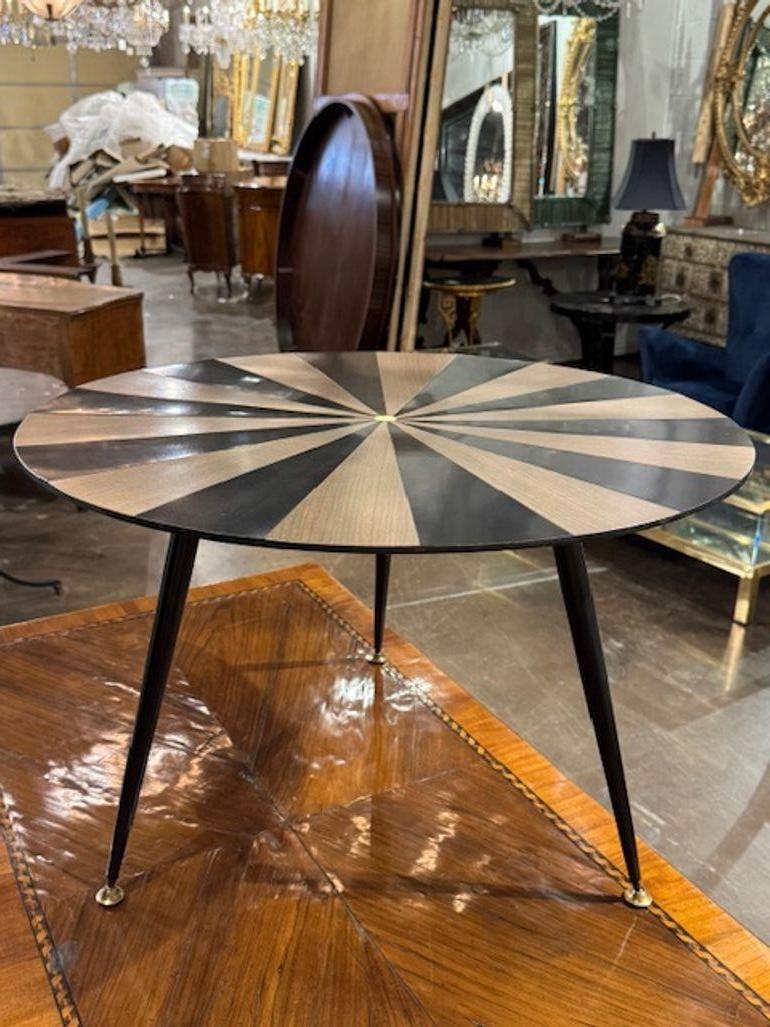 20th Century Italian Mid-Century Modern Side Table in Ebony and White Oak For Sale