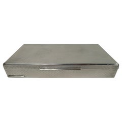 Caja de plata italiana moderna de mediados de siglo