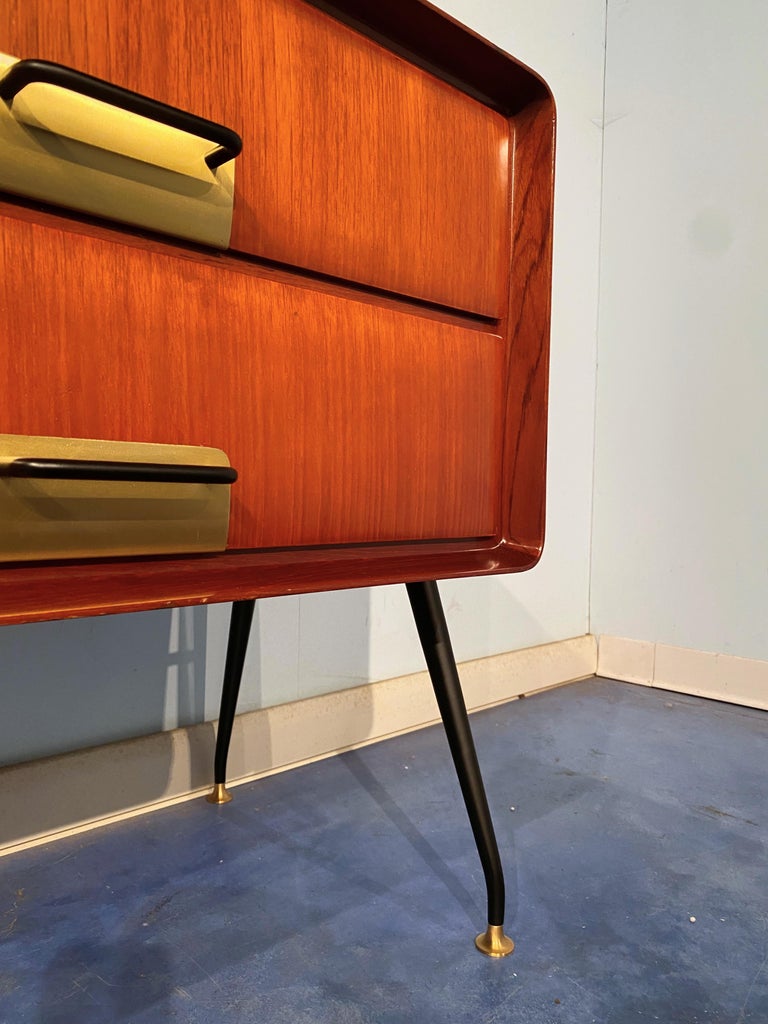Italian Mid-Century Modern Silvio Cavatorta Sideboard, Dresser, 1950s For Sale 4