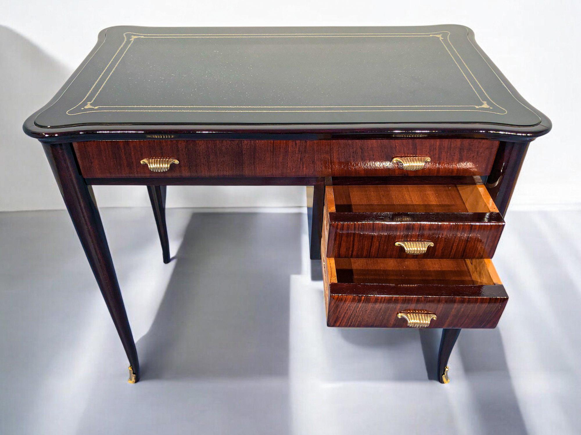 Italian Mid-Century Modern Small Desk and Chair Attributed to Paolo Buffa, 1950s For Sale 1