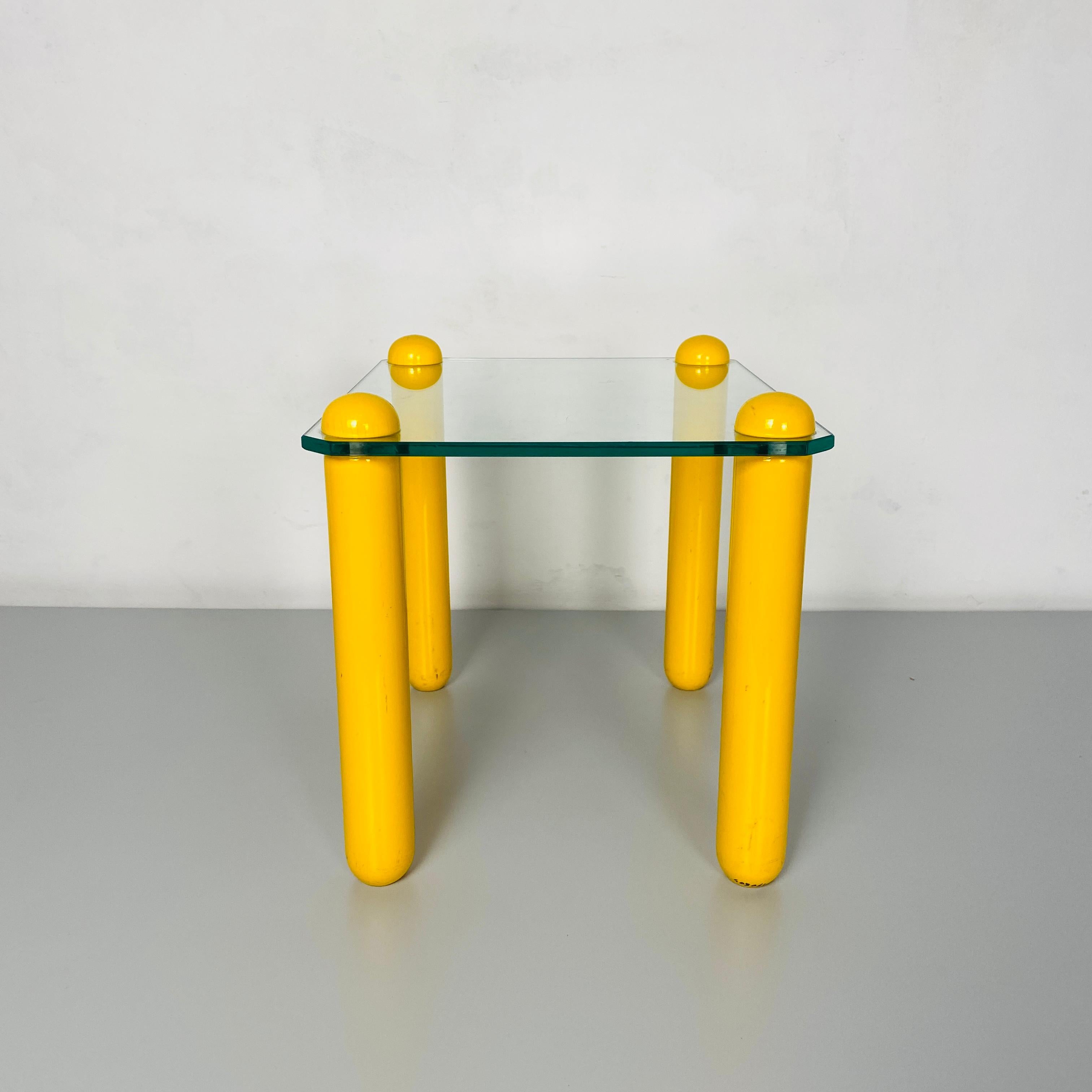 Late 20th Century Italian Mid-Century Modern Small Glass Coffee Table with wooden Legs, 1980s