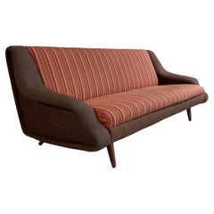 Italian Mid-Century Modern Sofa In The Style Of Marco Zanuso