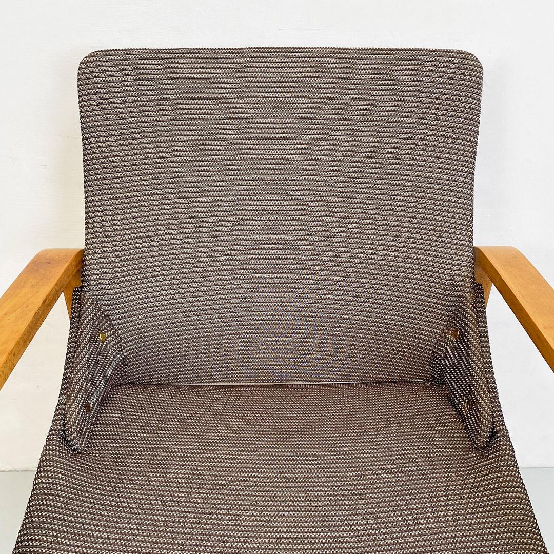 Italian Mid-Century Modern Solid Wood and Grey Fabric Armchairs, 1960s For Sale 3